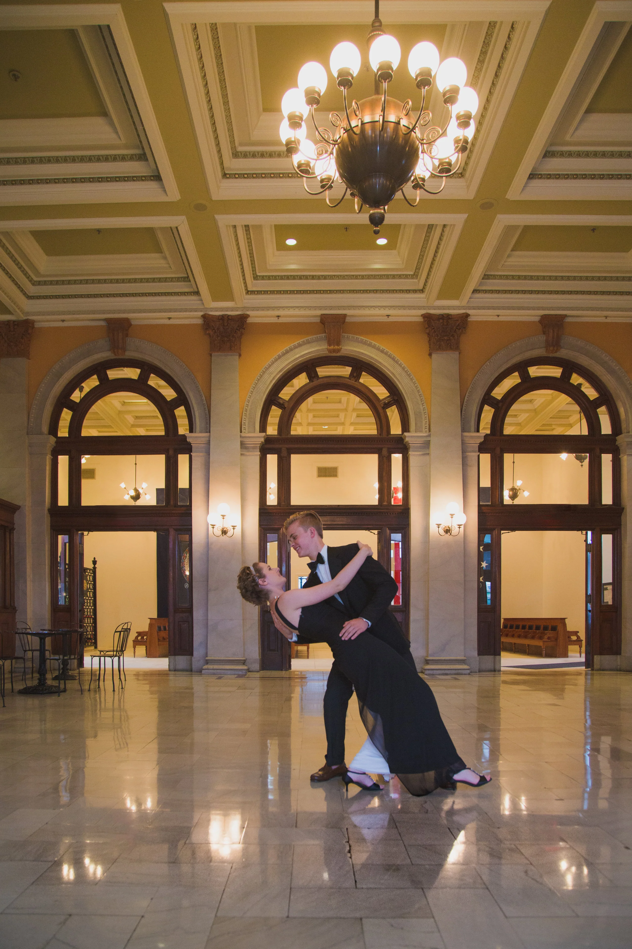 Romantic Photography at Richmond's Main Street Station