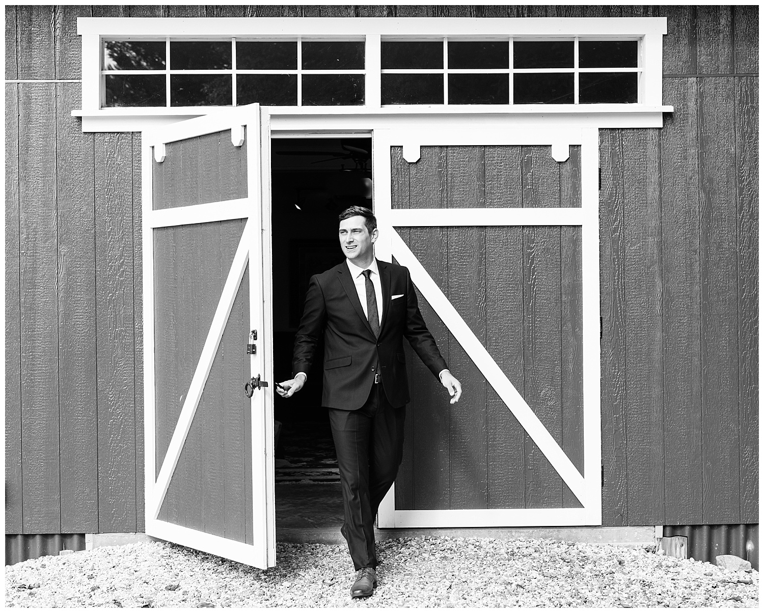 Virginia Wedding Photographer - Vineyard Estate at New Kent Winery