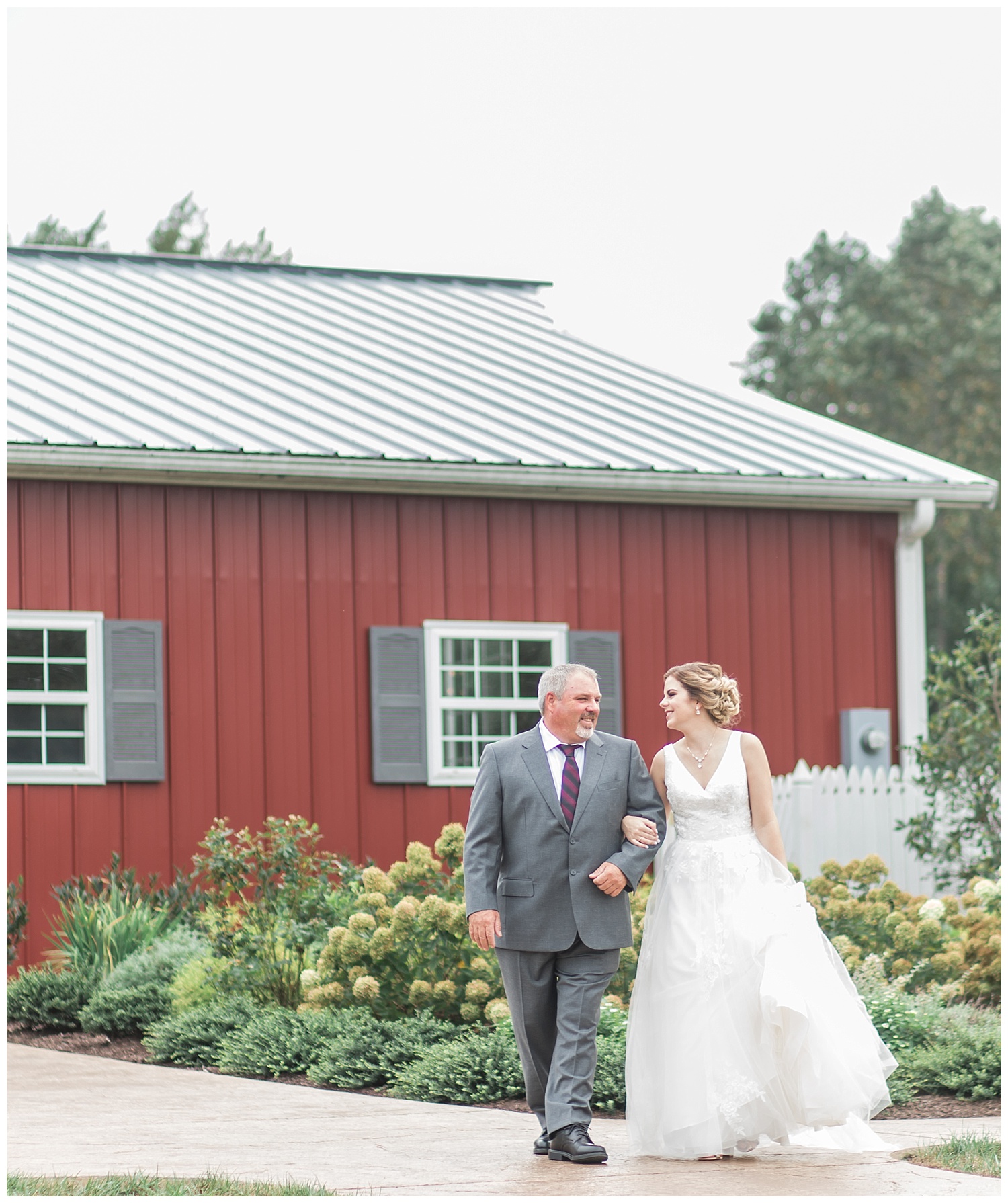 Virginia Wedding Photographer - Vineyard Estate at New Kent Winery