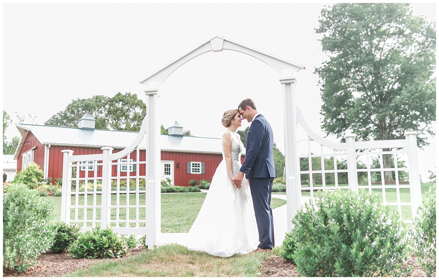 Virginia Wedding Photographer - Vineyard Estate at New Kent Winery