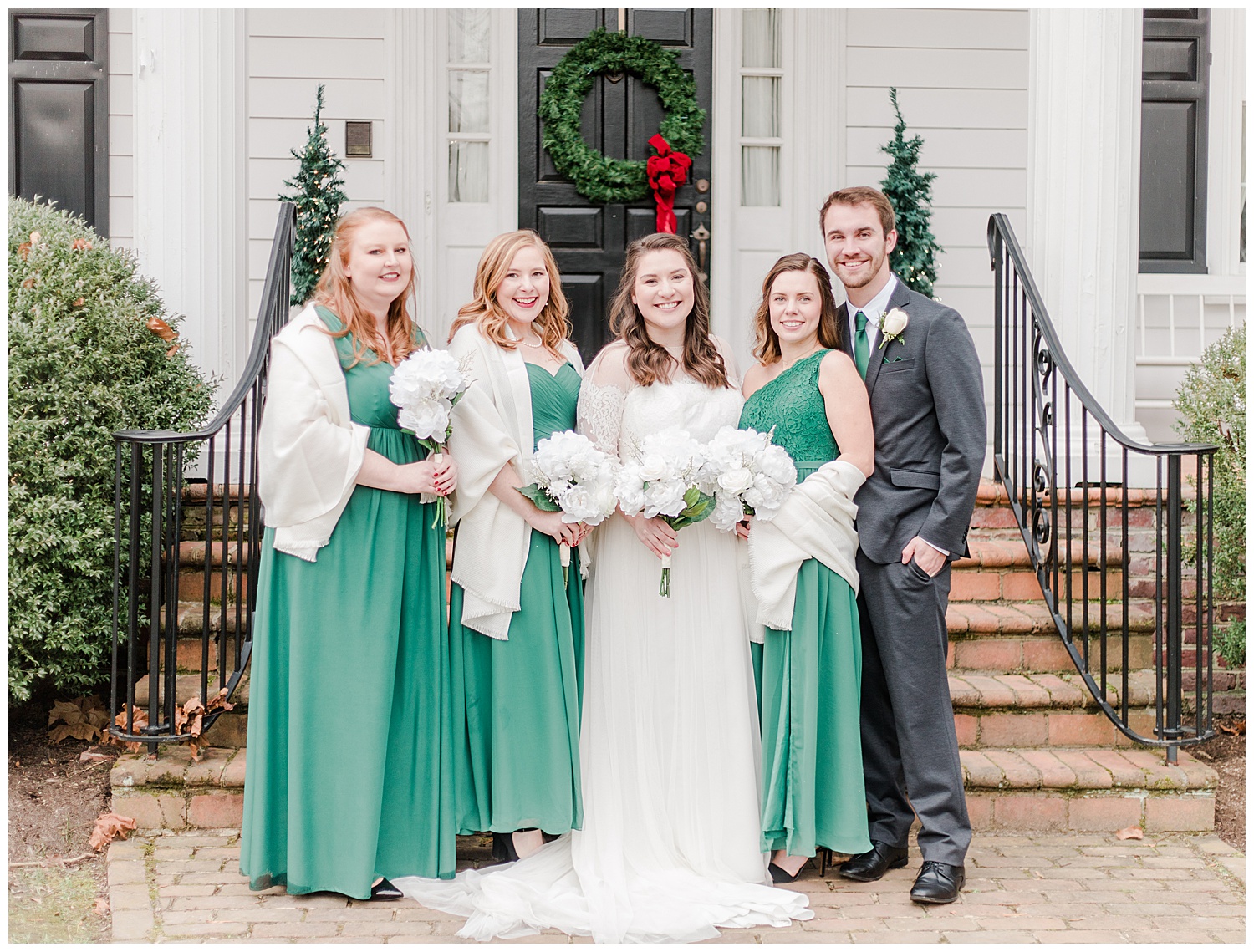 Virginia Cliffe Inn Wedding at Christmastime - Virginia Wedding Photographer