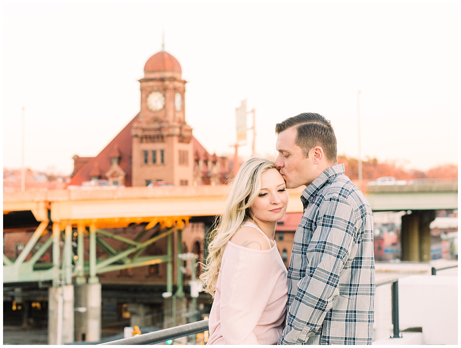 Shockoe Bottom Engagement Photos - Valerie + Scott