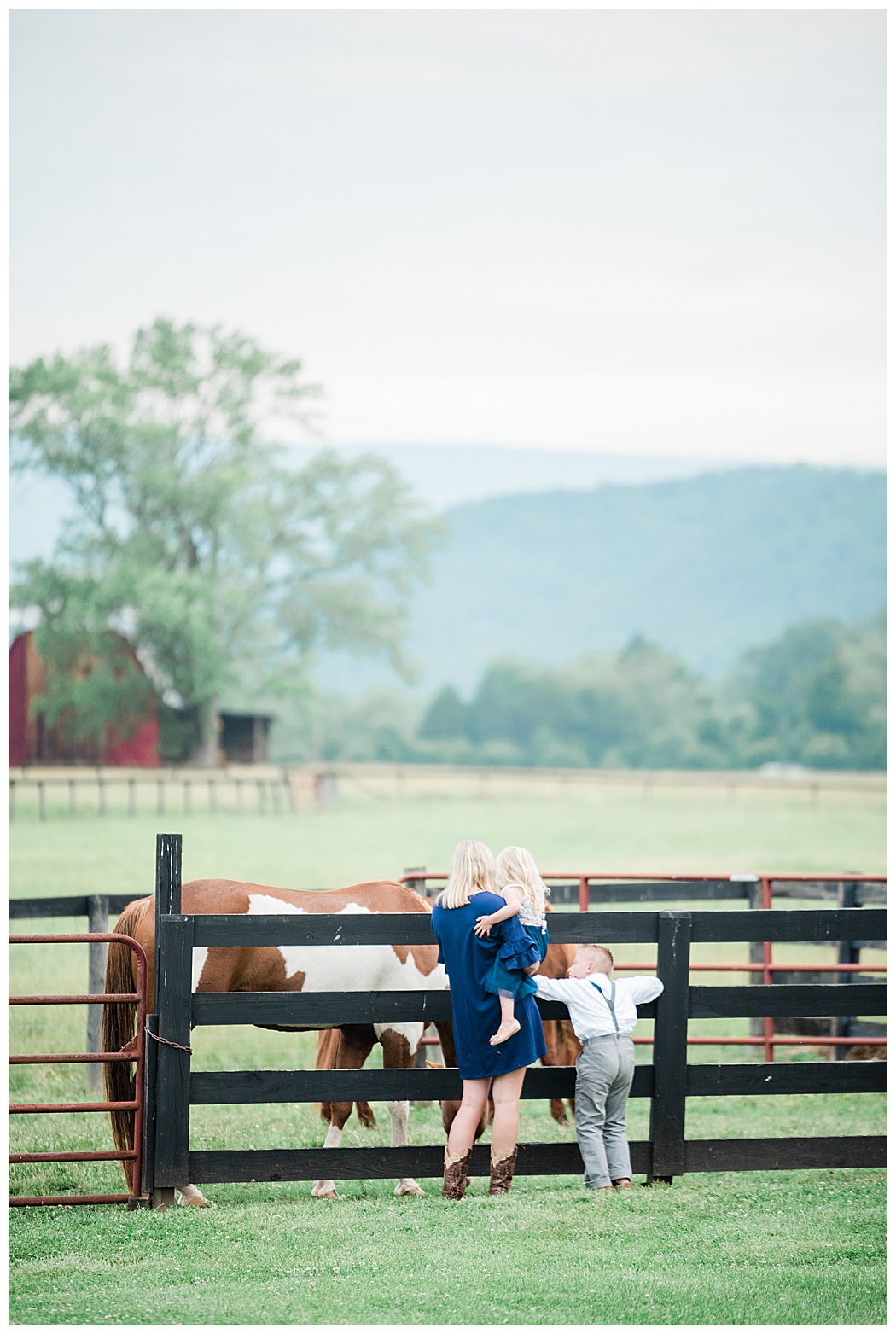 River Uplands Farm Wedding | Virginia Wedding Photographers 