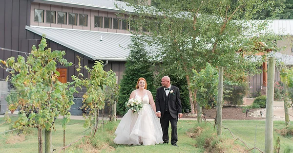 Ashton Creek Vineyard Wedding in Summer