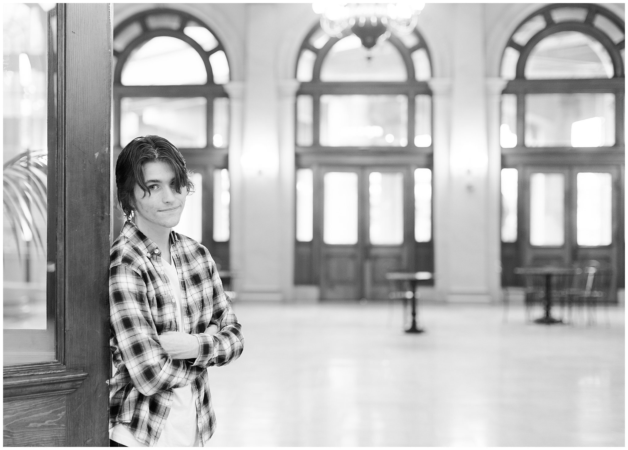 Richmond Senior Portraits at Main Street Station6.jpg