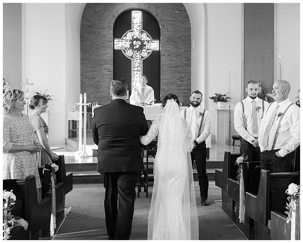 Precious Blood Catholic Church Wedding | Culpeper Wedding Photographer