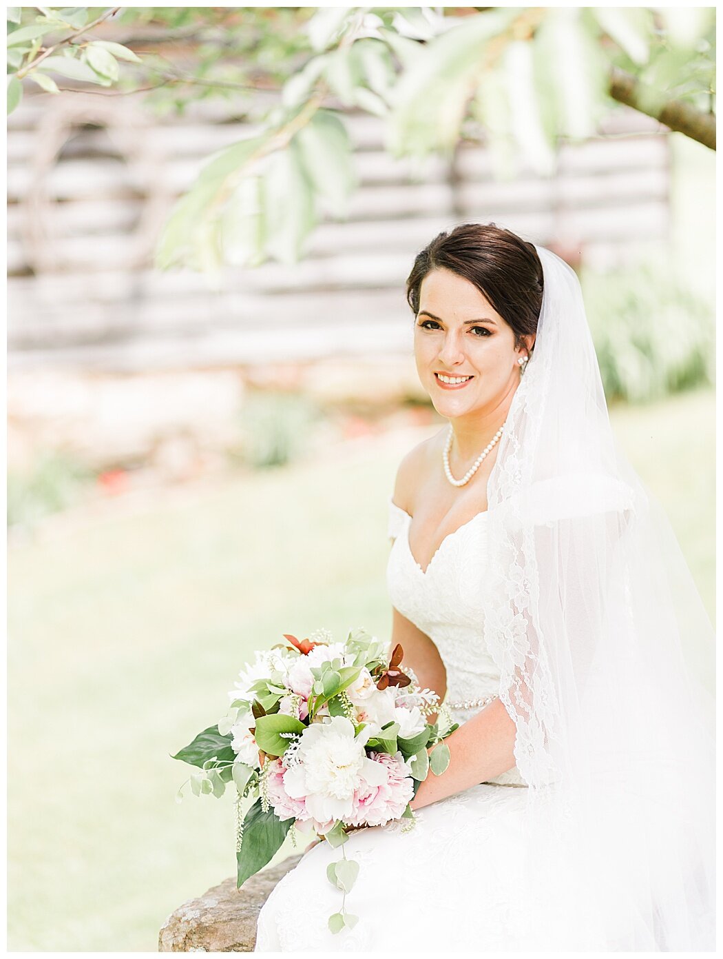 Covington-Virginia-Wedding-Photographer-Bridal-Portraits_2214.jpg