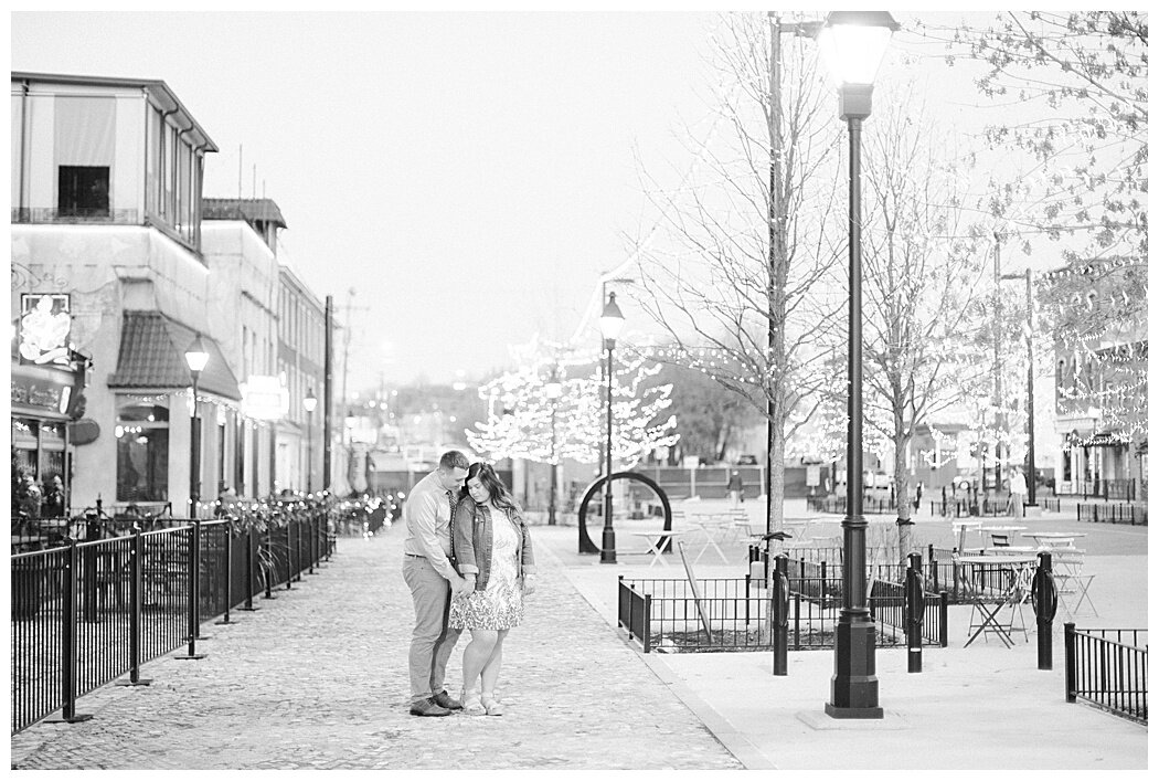 Richmond-Engagement-Photographer-17th-Street-Farmers-Market-2538.jpg