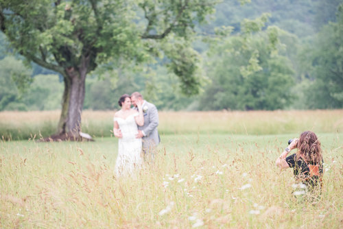 Virginia Wedding Photographer Stacie Marshall at River Uplands Farm