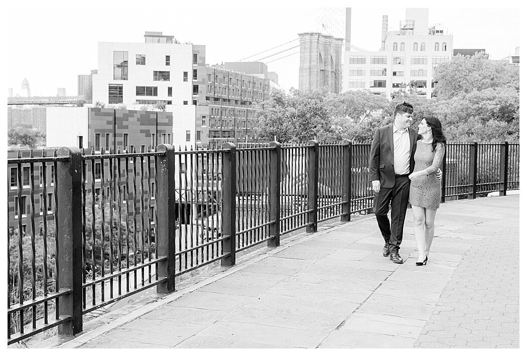 Brooklyn-Heights-Engagement-NYC-0851.jpg