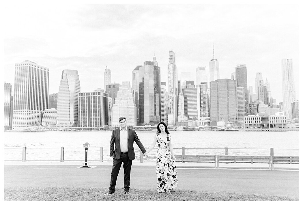 NYC-Skyline-Engagement-Photos-Brooklyn-0886.jpg