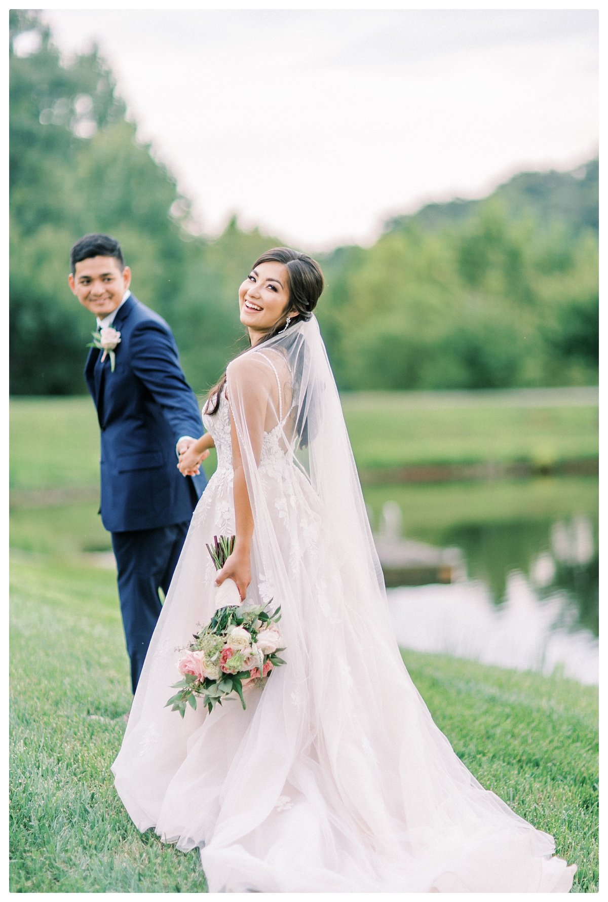 Virginia Wedding Photographers - Charlottesville Wedding at Mount Ida Farm