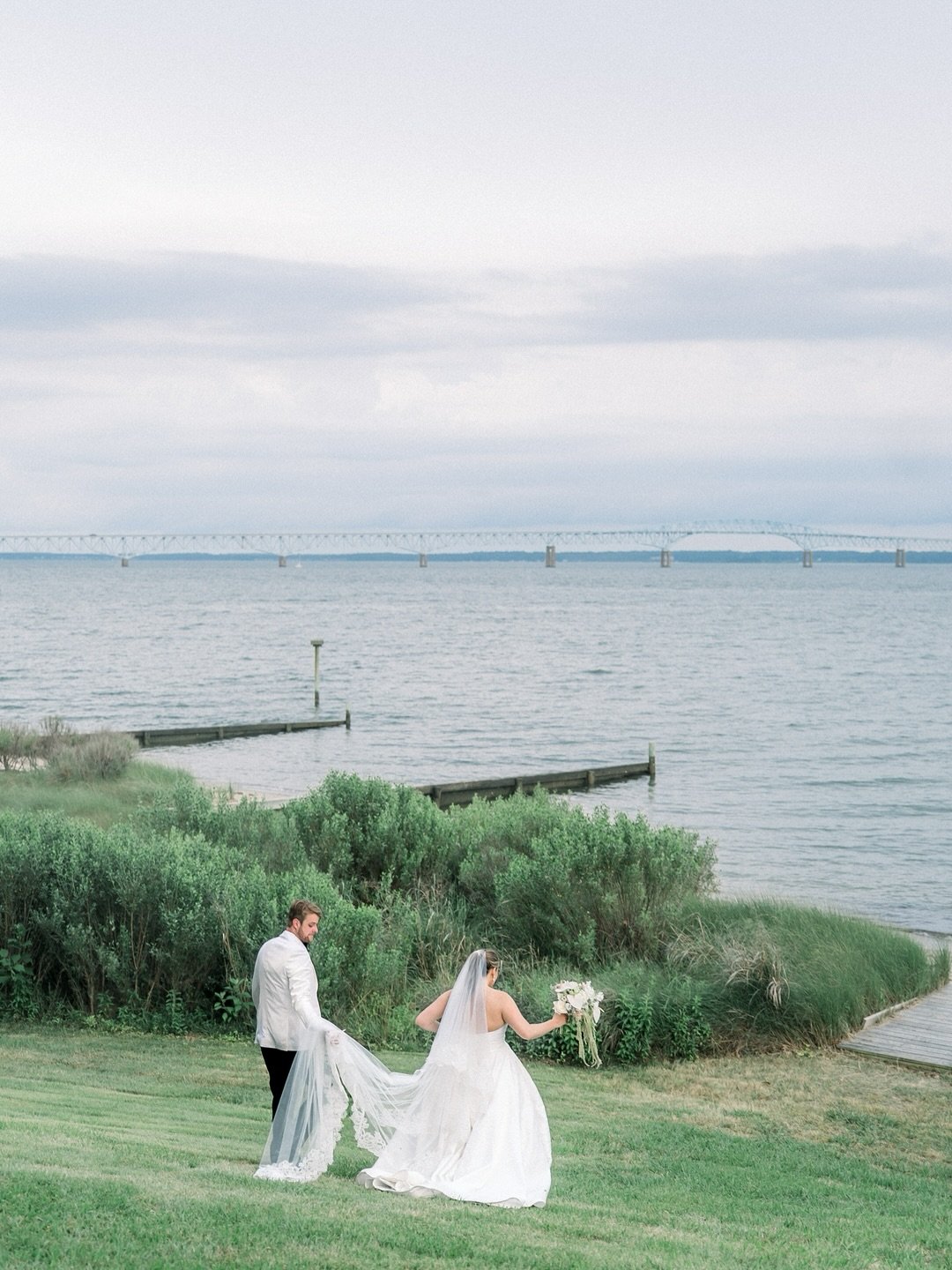 Mary &amp; Thad&rsquo;s wedding was filled with the sweetest moments&mdash;their pup Penny&rsquo;s &lsquo;Simba&rsquo; entrance, twirling flower girls and timid ring bearers, and rain that politely held off just long enough for everyone to be partyin