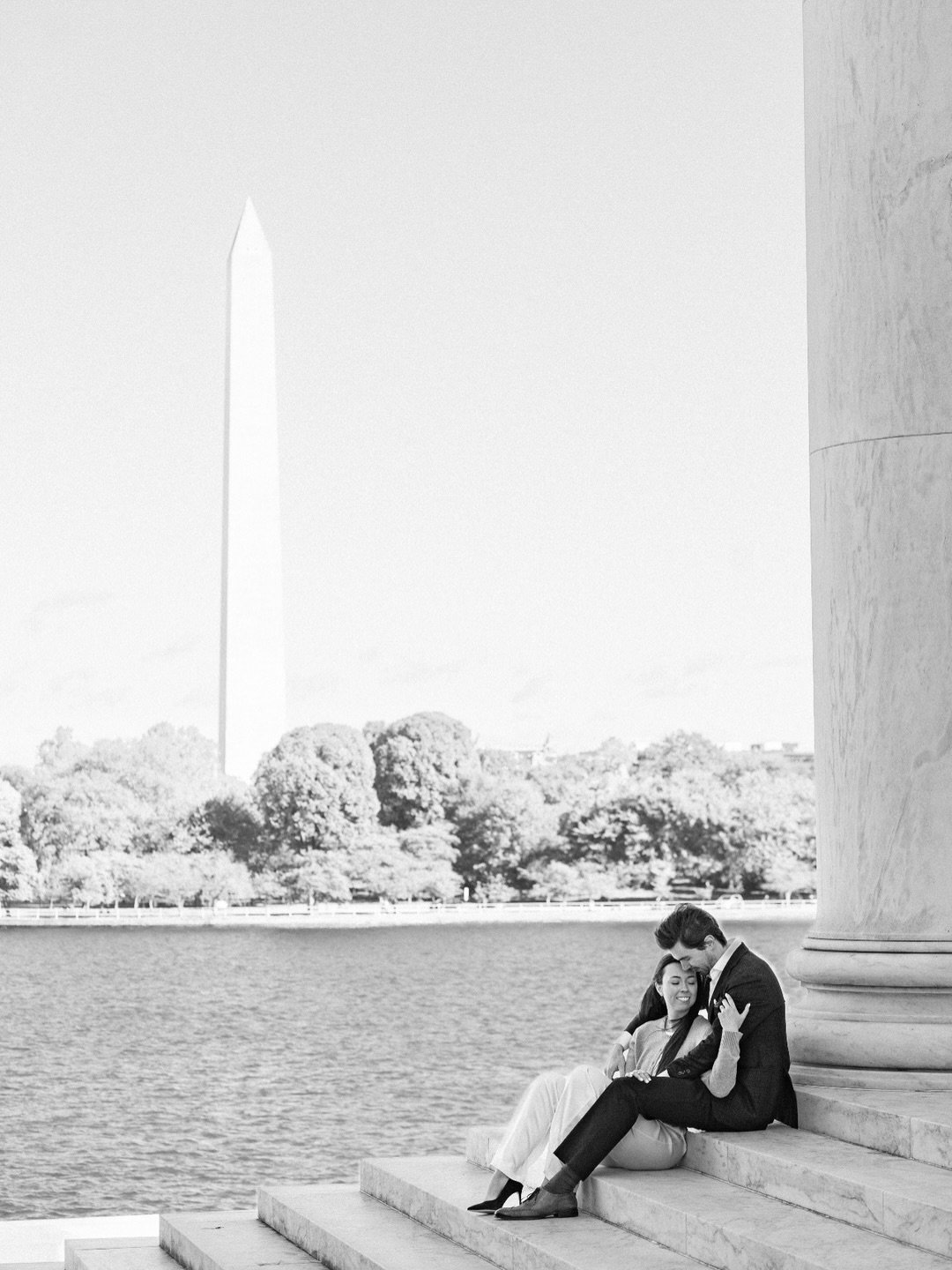 For their DC engagement session, Kelly &amp; Clay chose two locations, so their gallery had so much variety!
⠀⠀⠀⠀⠀⠀⠀⠀⠀
Here are a few of my favorites from the first half of their session when we met up at the Jefferson Memorial on a super windy morni