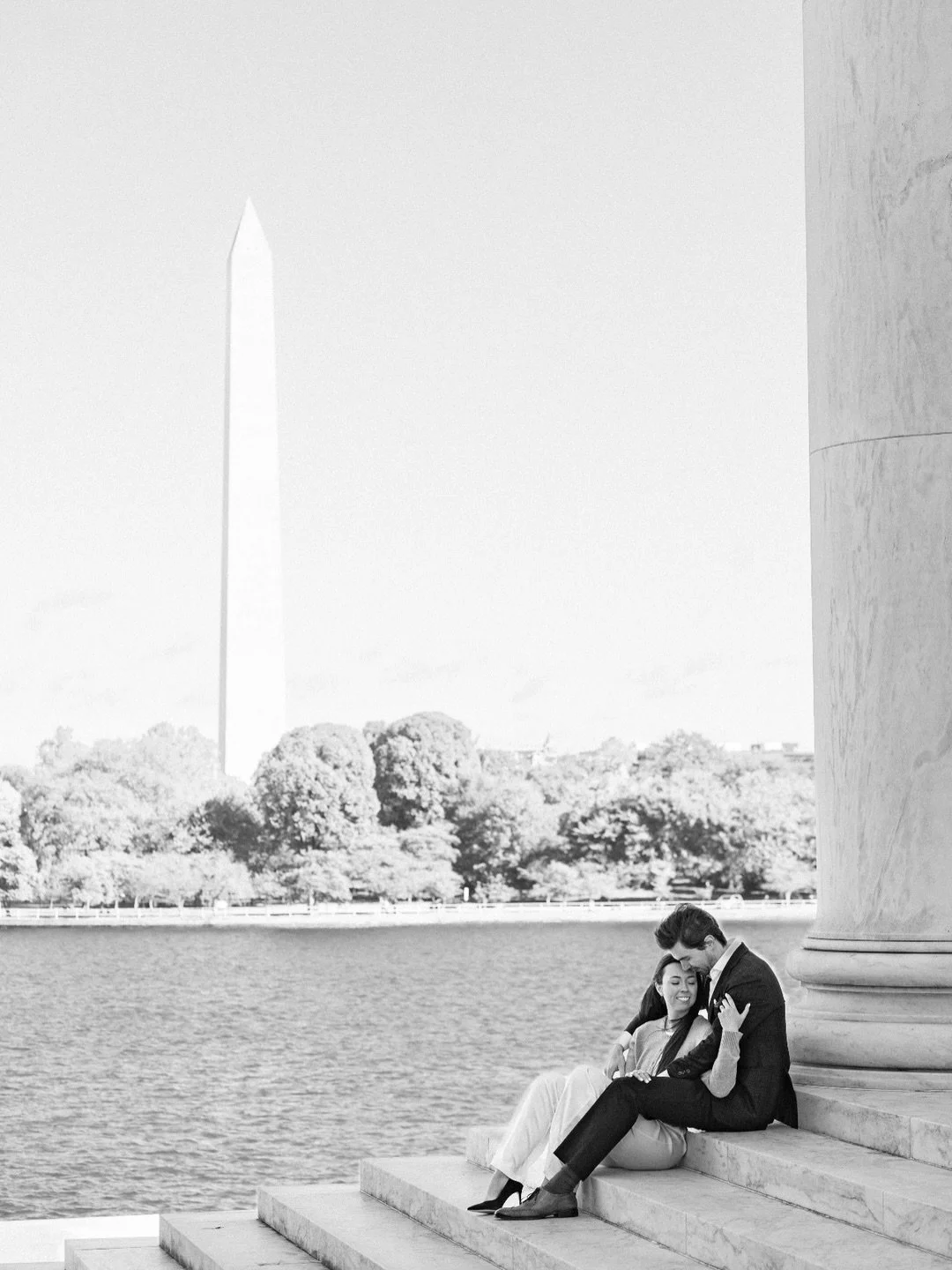 For their DC engagement session, Kelly &amp; Clay chose two locations, so their gallery had so much variety!
⠀⠀⠀⠀⠀⠀⠀⠀⠀
Here are a few of my favorites from the first half of their session when we met up at the Jefferson Memorial on a super windy morni