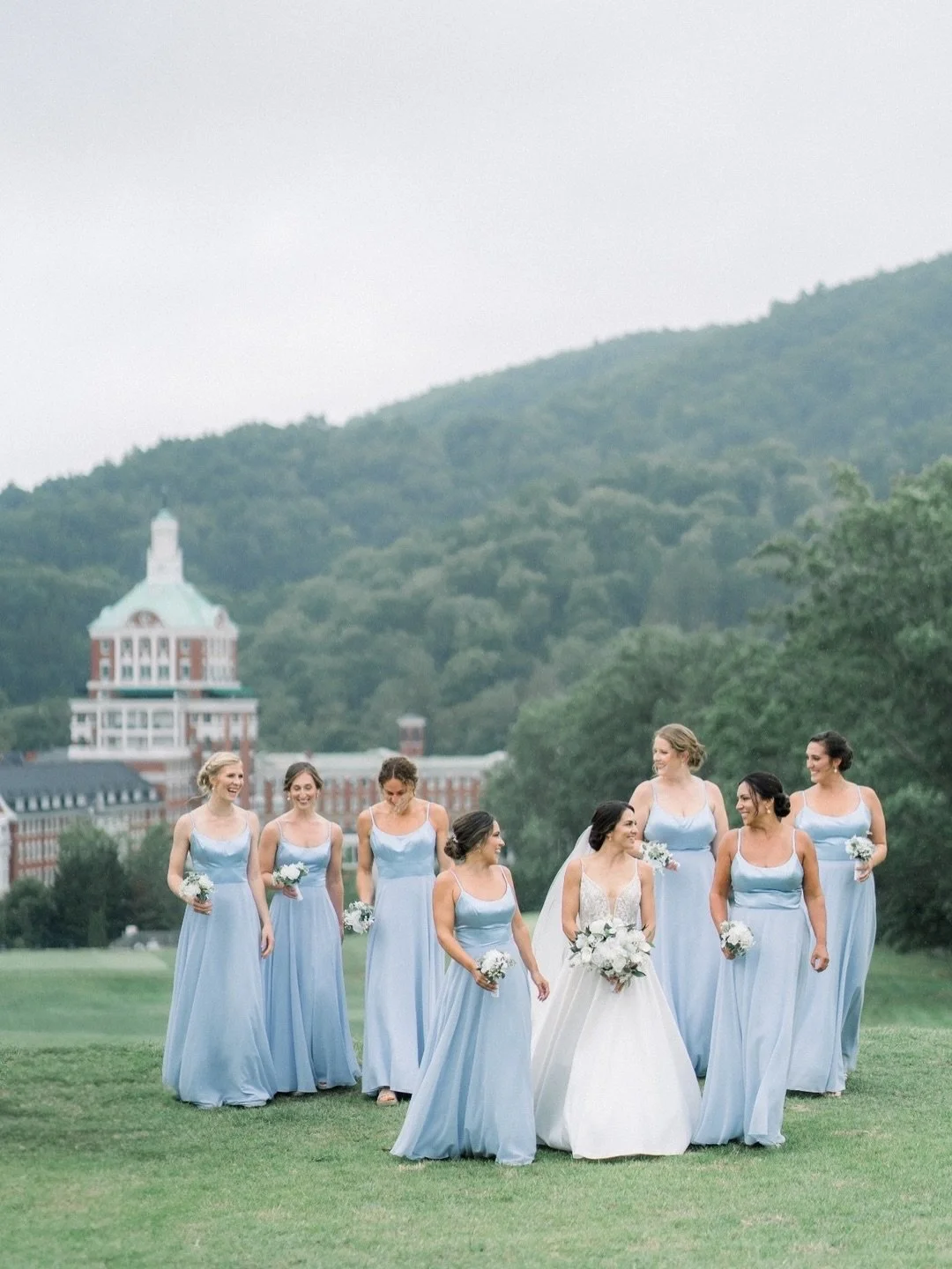When you have your wedding at The Omni Homestead Resort &amp; Spa, and it already looks like a dream. And then you&rsquo;re blessed with temperatures in the 70s in August.
⠀⠀⠀⠀⠀⠀⠀⠀⠀
Danielle &amp; Will couldn&rsquo;t have had a more perfect wedding w