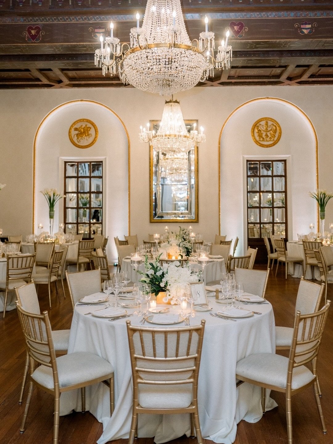 The quiet glow of a ballroom awaiting its guests where the anticipation is palpable!  Soon, the space will be transformed with laughter, dancing, and a few happy tears.
⠀⠀⠀⠀⠀⠀⠀⠀⠀
⠀⠀⠀⠀⠀⠀⠀⠀⠀
Venue | @StRegisDC
Wedding planner | @exclusivelyeventsbypg
D
