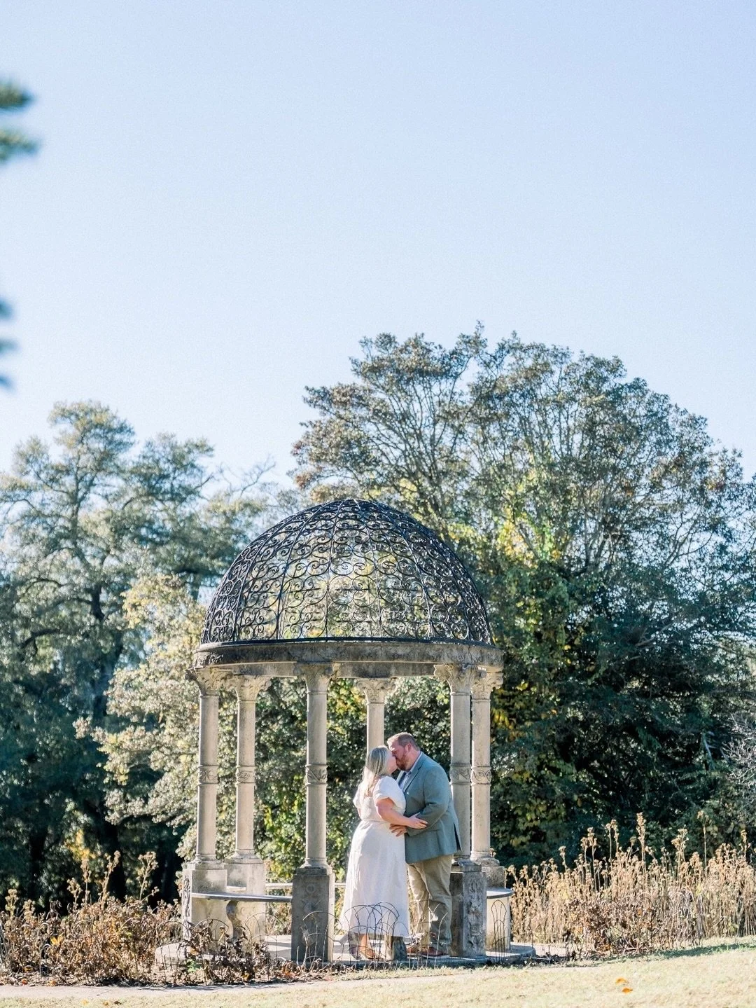 It&rsquo;s the wedding weekend for Kara &amp; Ryan! I&rsquo;m so excited that it&rsquo;s time to celebrate with these two.
⠀⠀⠀⠀⠀⠀⠀⠀⠀
Getting Ready &amp; Reception Venue | @thejeffersonhotel
Ceremony venue | @richmond_cathedral
Photographer | @marshal