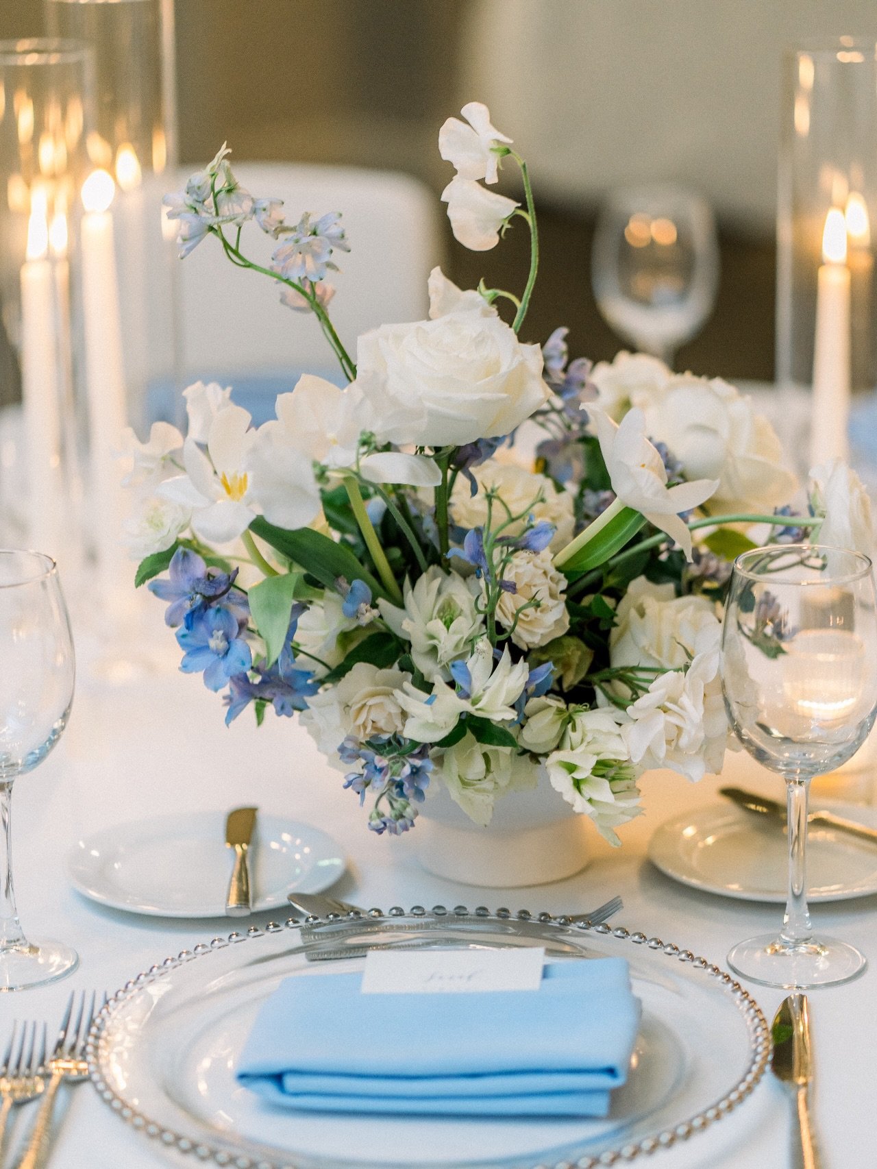A few favorite images of the @hotelaka.alexandria reception space from a few weeks back with @marriageandmimosas. #💙

⠀⠀⠀⠀⠀⠀⠀⠀⠀
Venue | @HotelAKA.Alexandria
Wedding planner | @marriageandmimosas
Dress designer | @DemetriosBride
Dress Store | @Houseo
