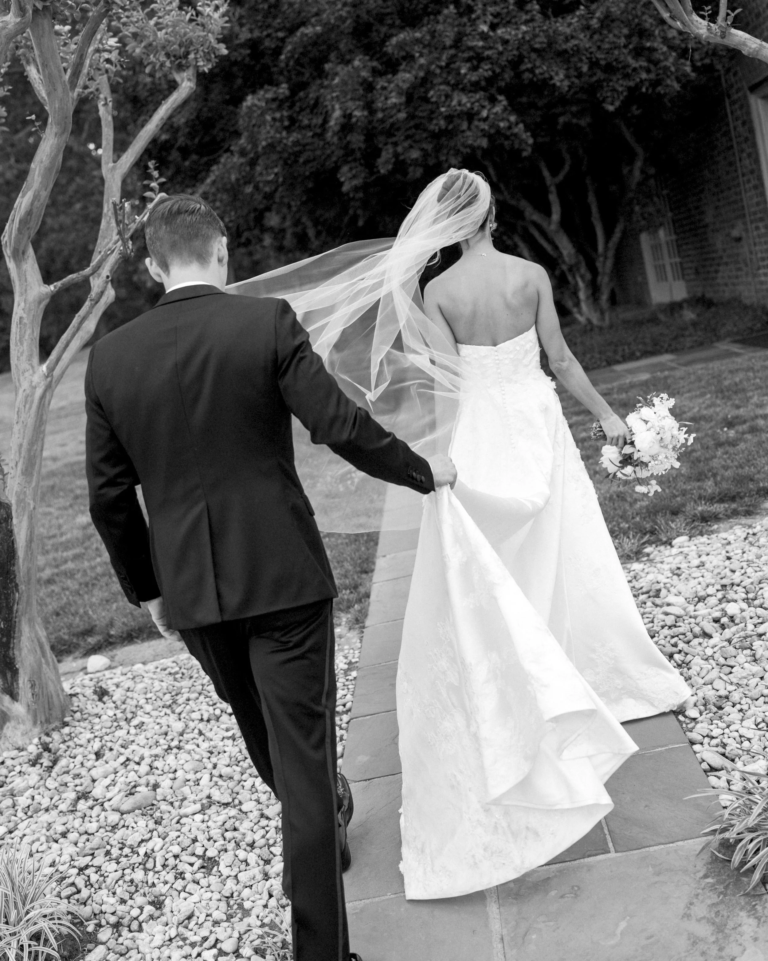 These two Hokies met at @virginia.tech when they were students there. Life later made sure they reconnected in Richmond, and now Mackenzie &amp; Connor are married!

They had a beautiful, sunny wedding overlooking the James River with a brisk breeze 