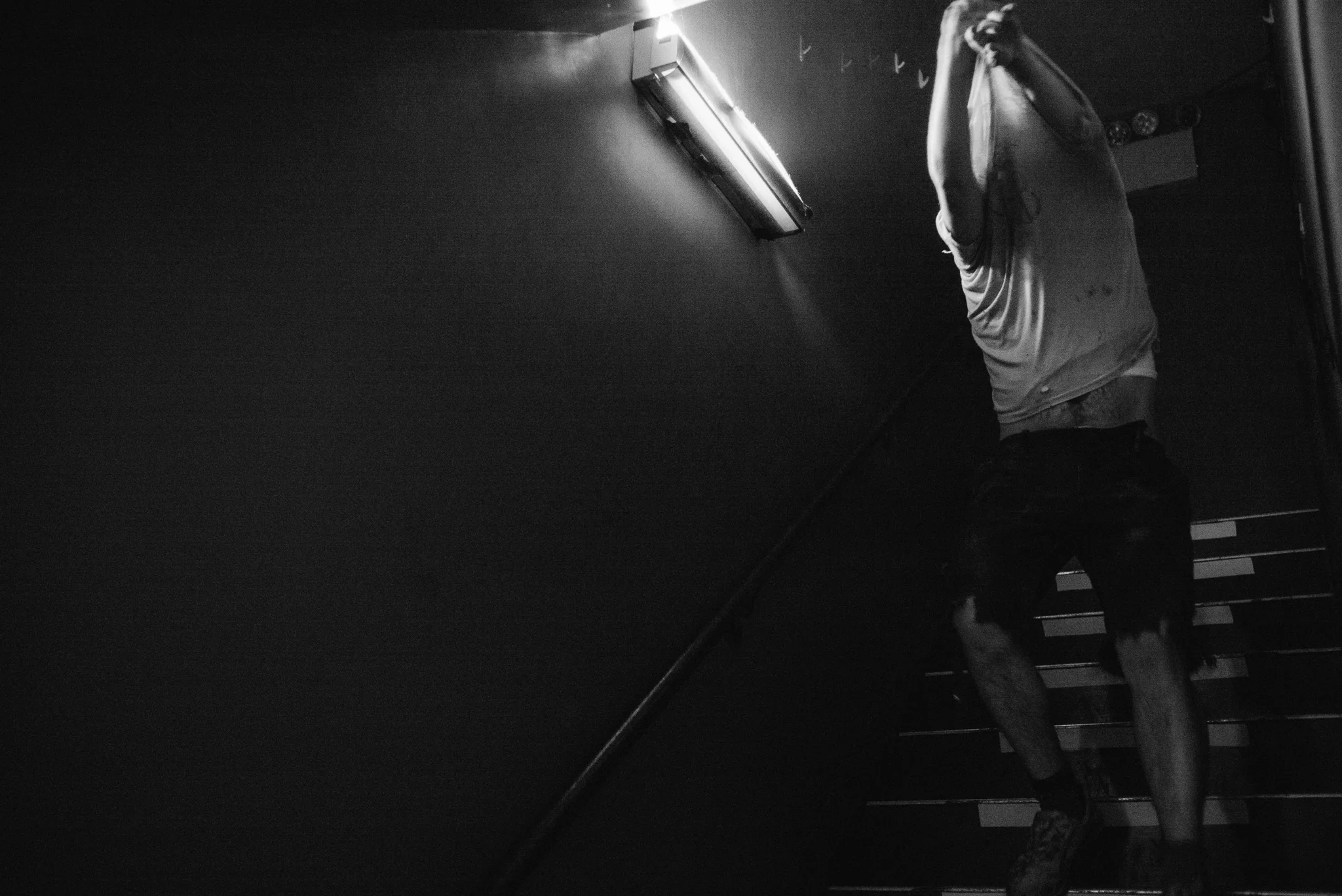 Will Dagger, quick change during "Latter Days"