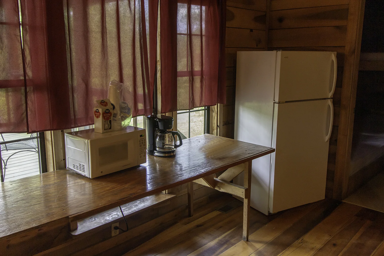 Poplar Kitchenette.jpg