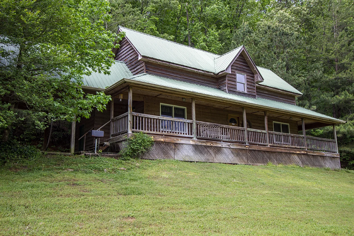 Mt. View Exterior.jpg