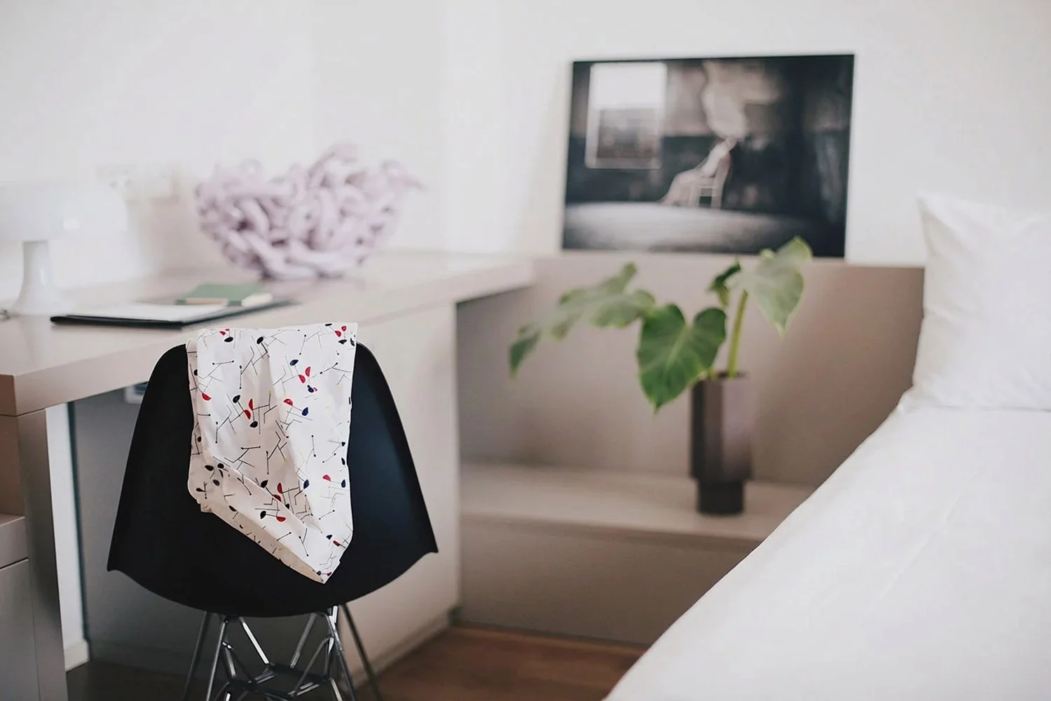 le-nove-hotel-rooms-comfort-cover copy.jpg