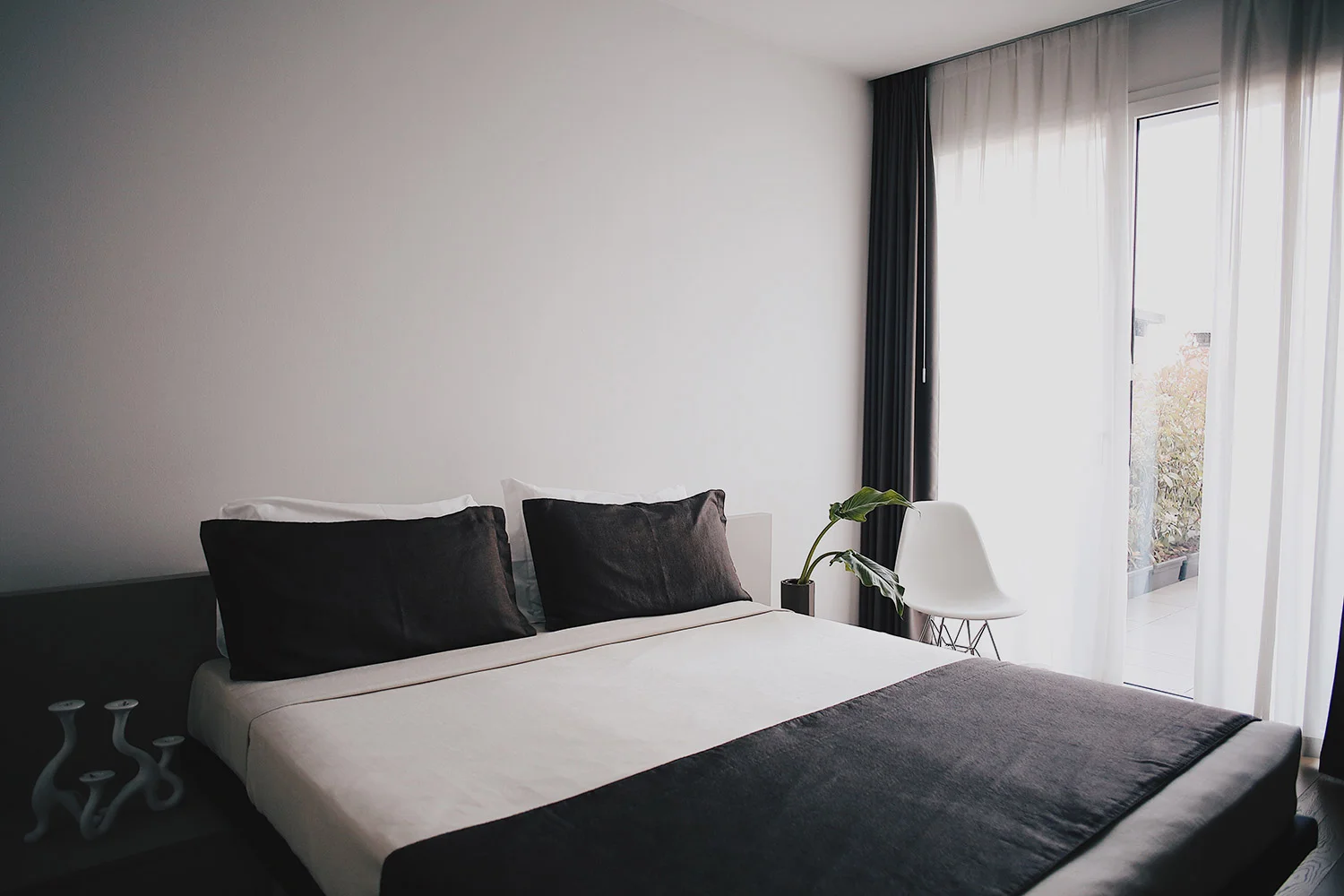 le-nove-hotel-rooms-junior-01-cover.jpg