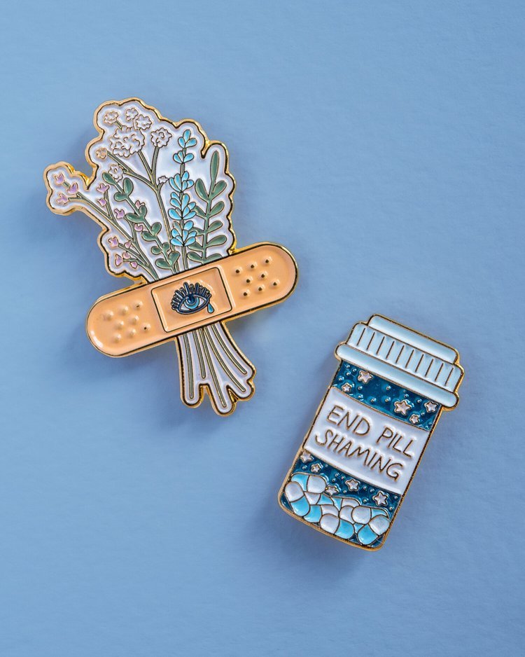https://withchelle.com/shop?category=Pins