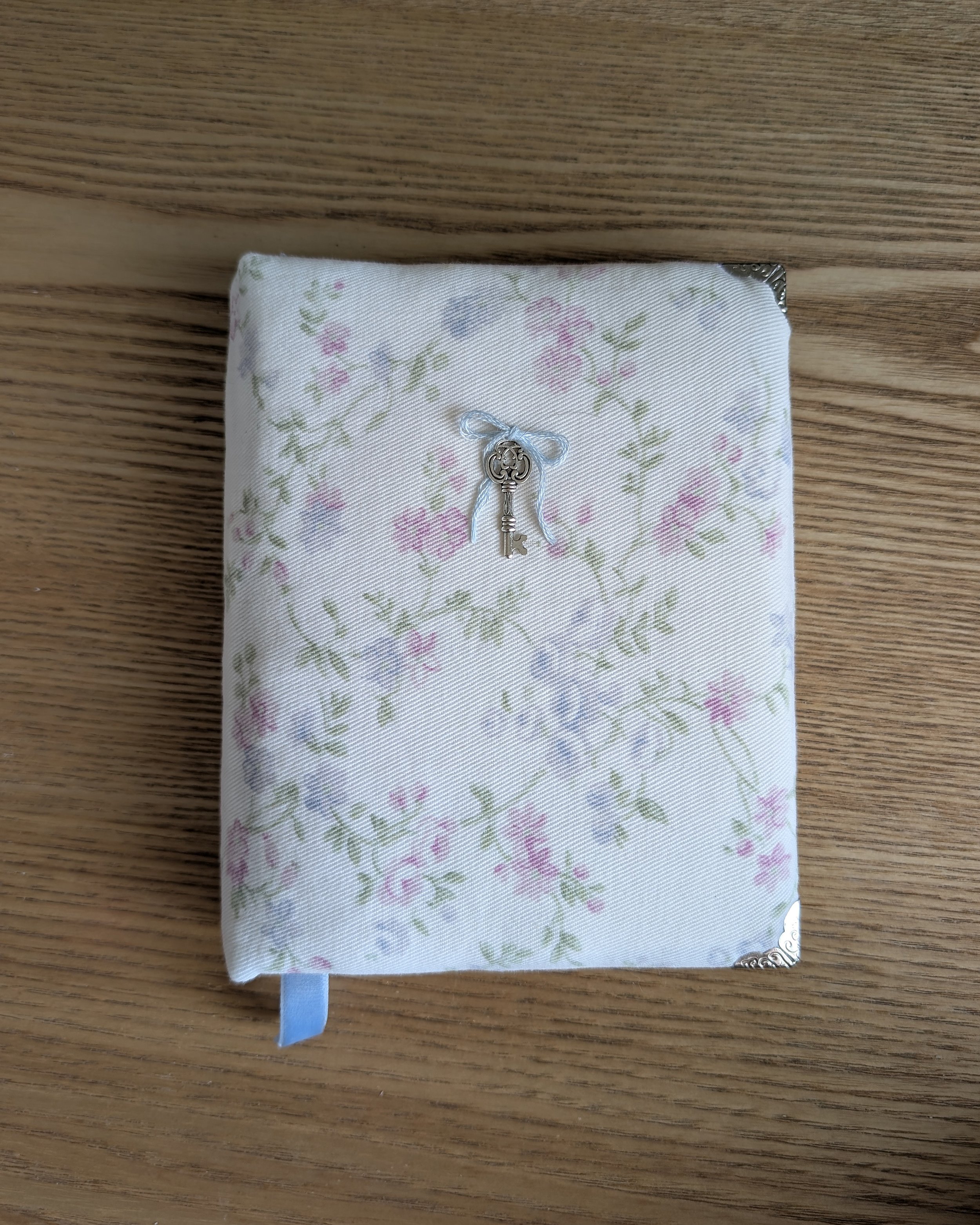Upcycled Vintage Fabric Cushioned Journal | Handmade A6 Dotted Notebook (160 GSM)