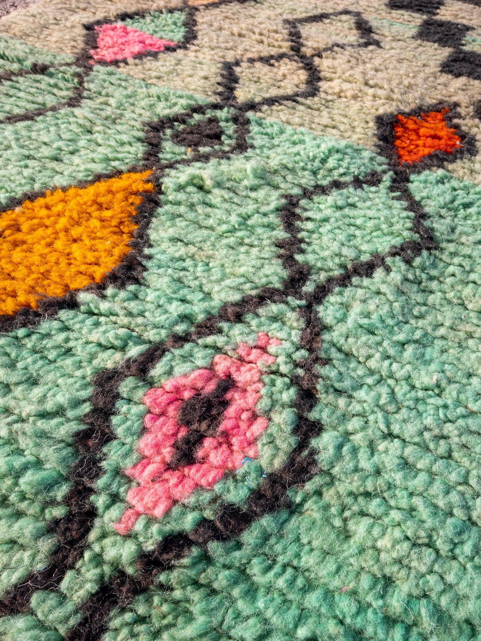 aventyr-moroccan-boujad-wool-rug-aryn-2.jpg