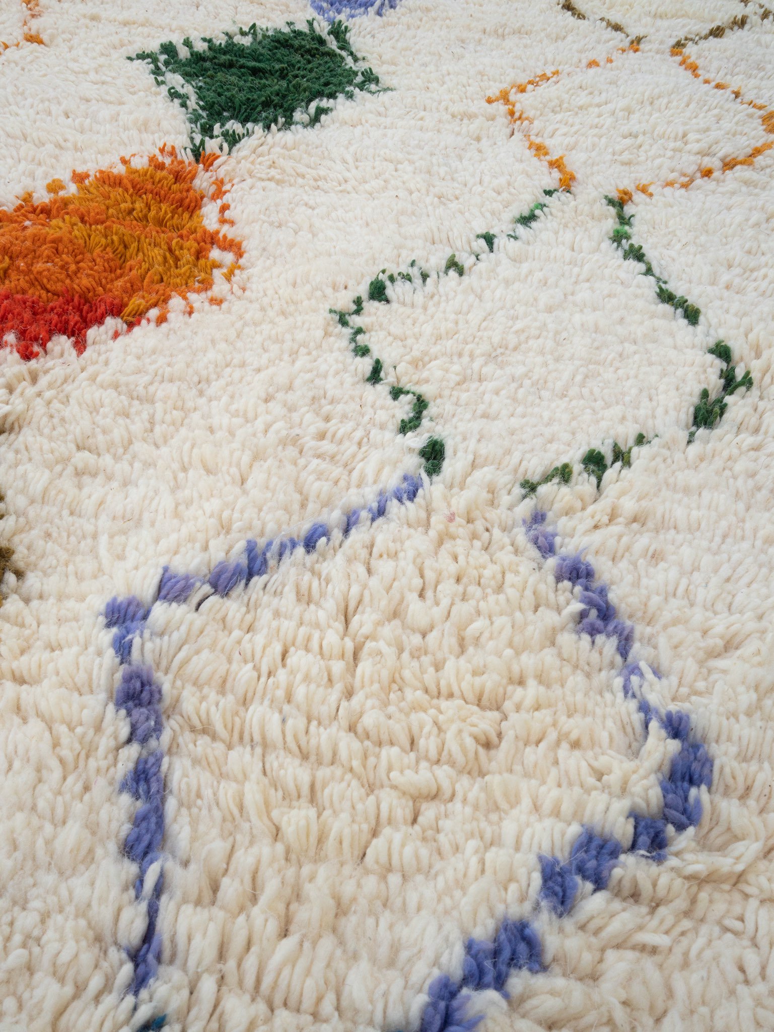 aventyr-moroccan-azilal-wool-rug-agate-diamonds-5.jpg