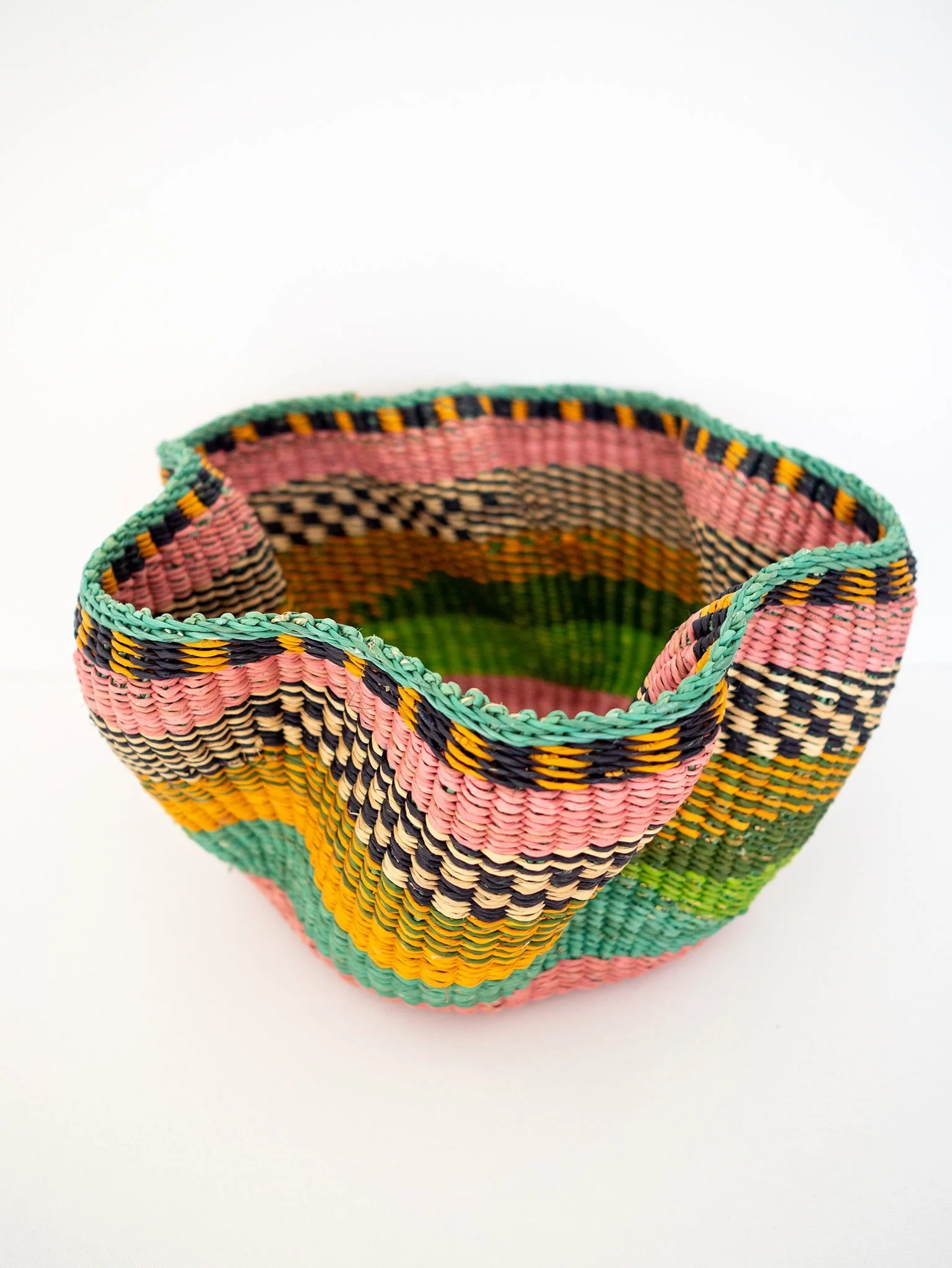 PAKURIGO WAVE BASKET - 3a.jpg