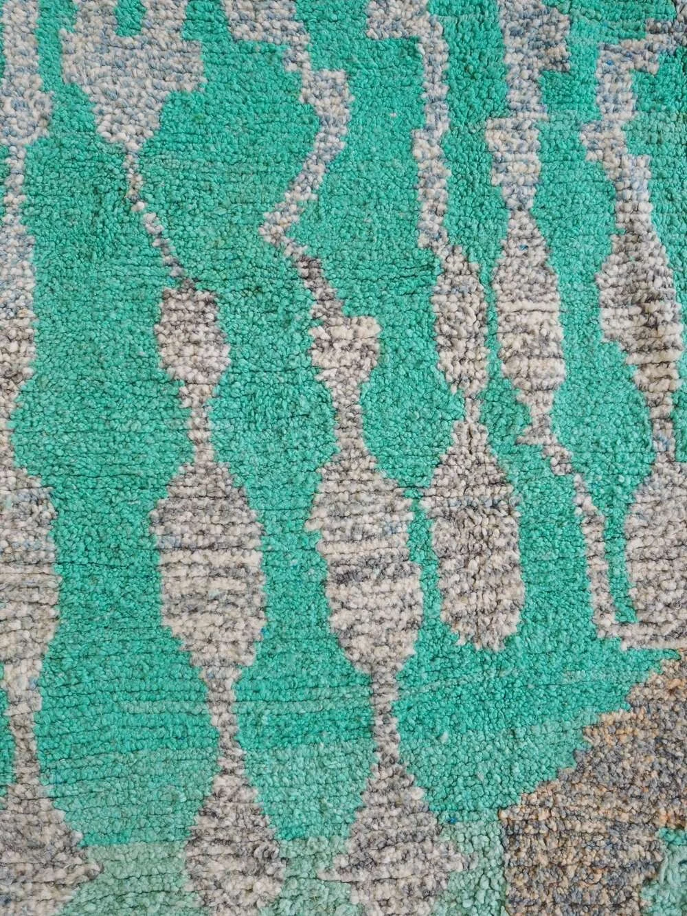 aventyr-moroccan-boujad-wool-rug-under-the-ocean-4.jpg