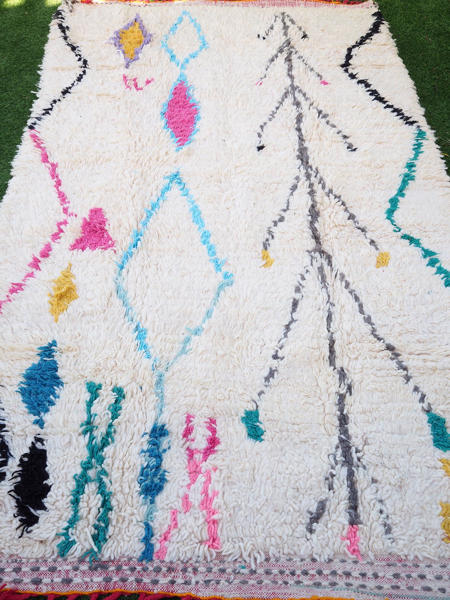 aventyr-moroccan-azilal-rug-nabil-2.jpg