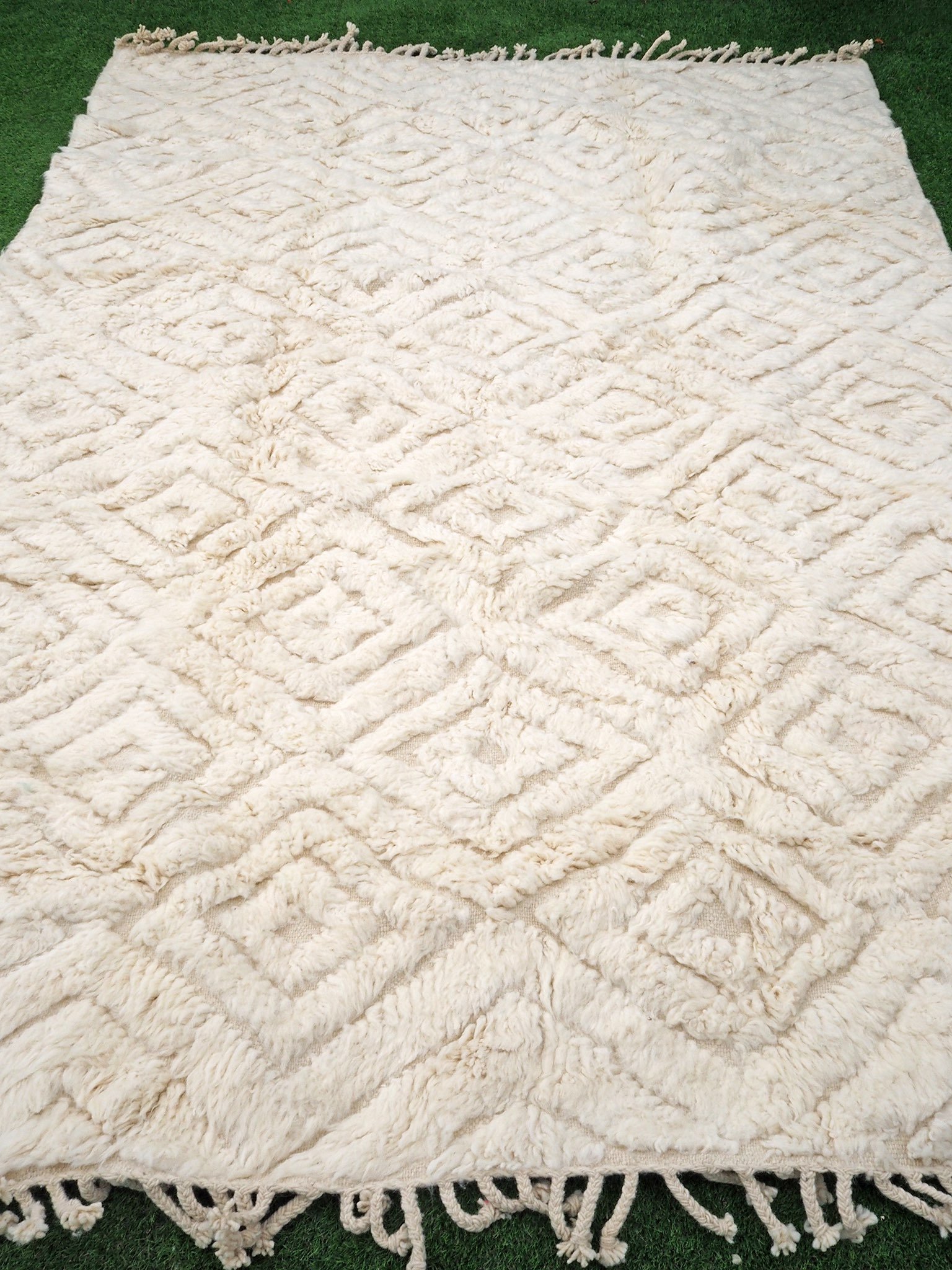 aventyr-Moroccan-beni-ourain-rug-Aissa-1.jpg