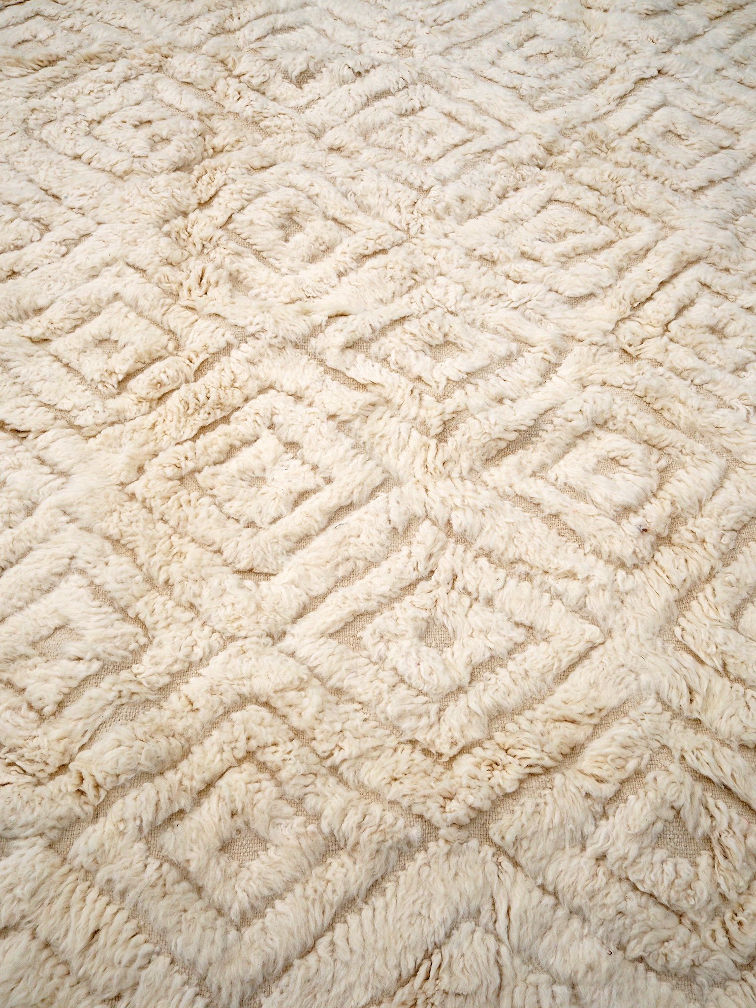 aventyr-Moroccan-beni-ourain-rug-Aissa-3.jpg