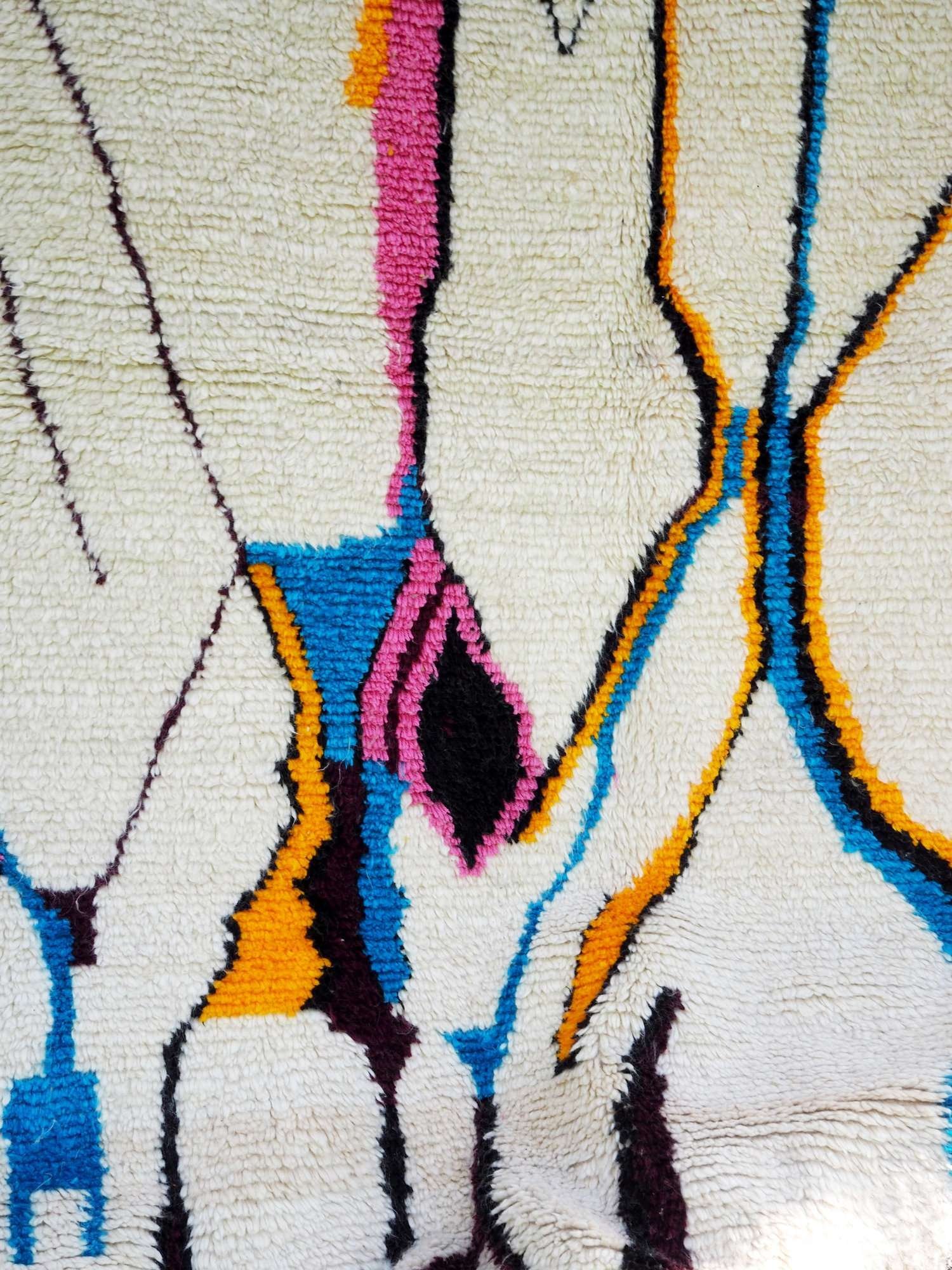 aventyr-moroccan-azilal-wool-rug-picasso-2.jpeg