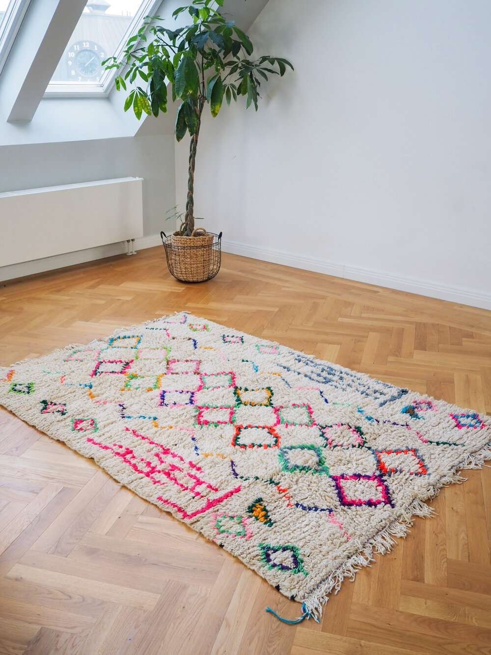 aventyr-moroccan-azilal-wool-rug-dancing-diamonds-5.jpg