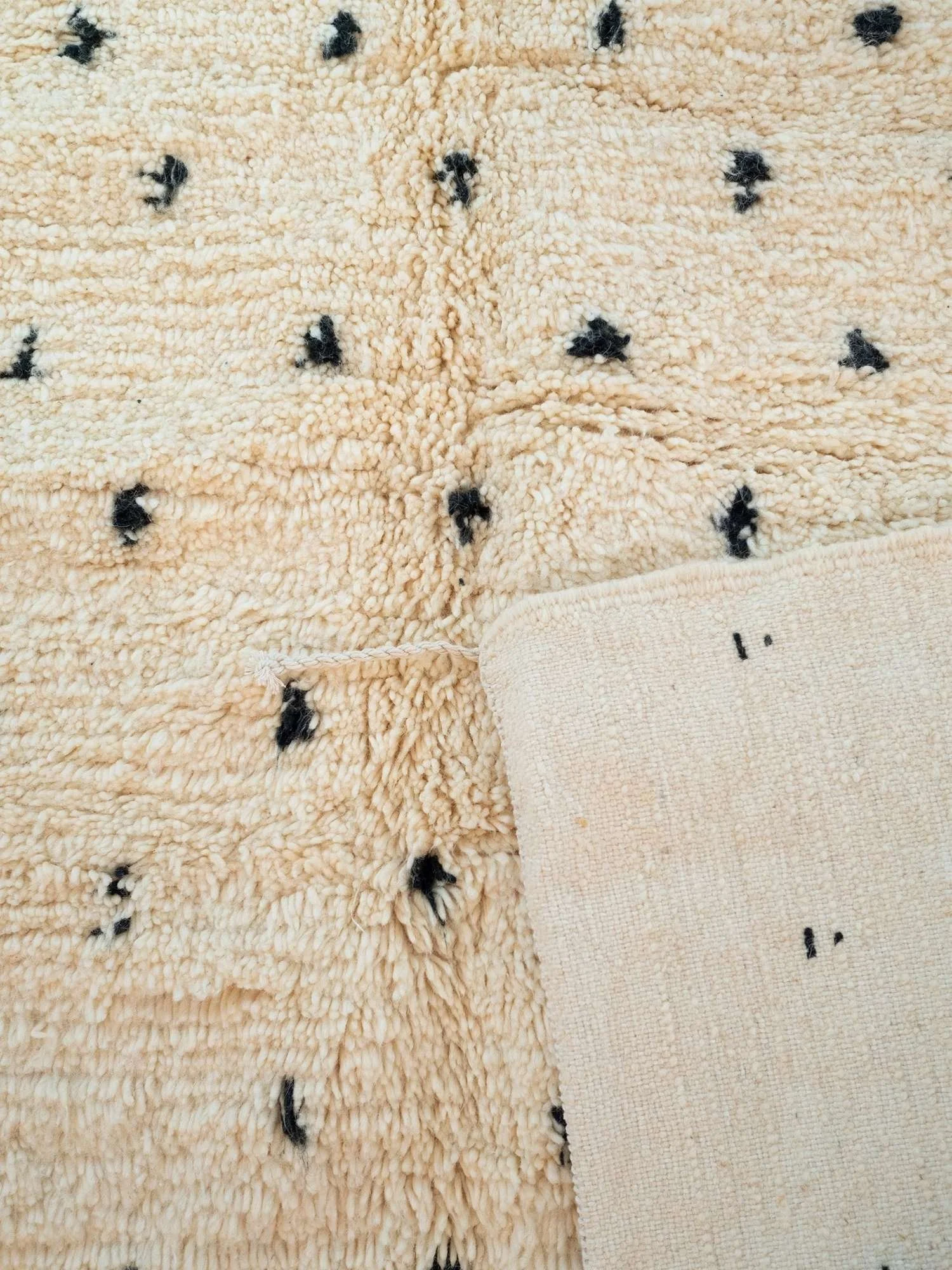 aventyr-moroccan-beni-ourain-wool-rug-ayad-4.jpeg