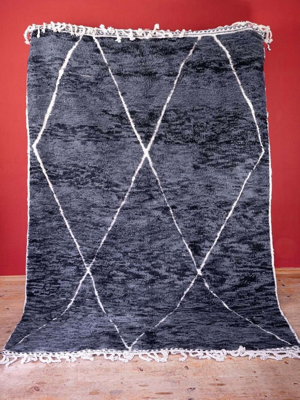 aventyr-moroccan-beni-ourain-wool-rug-noir-1.jpg