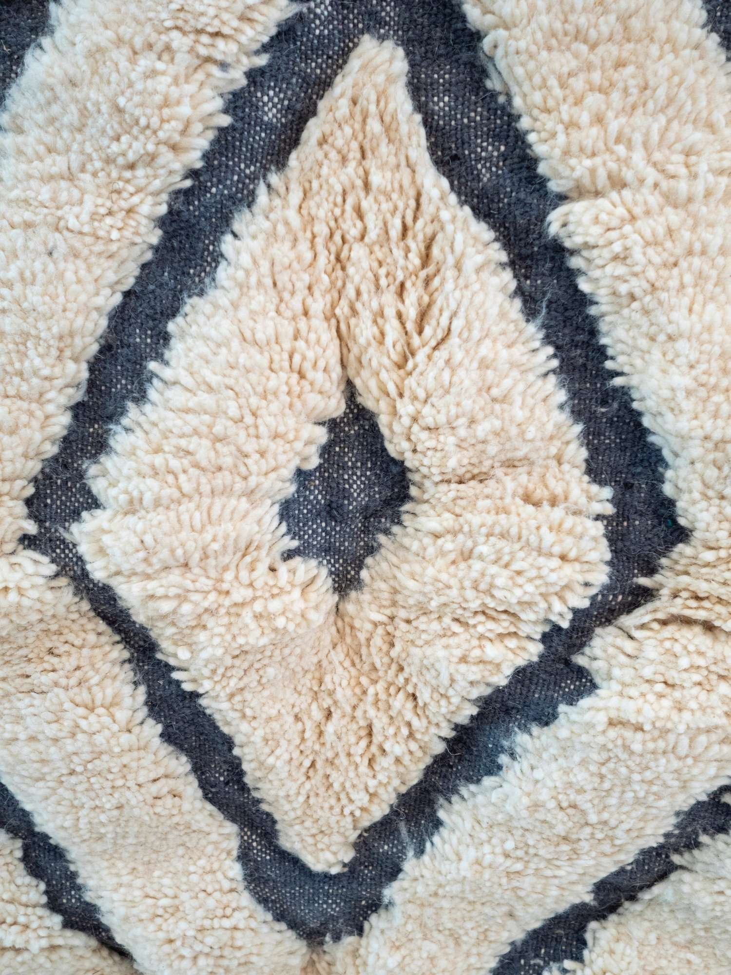 aventyr-moroccan-beni-ourain-wool-rug-antara-3.jpeg