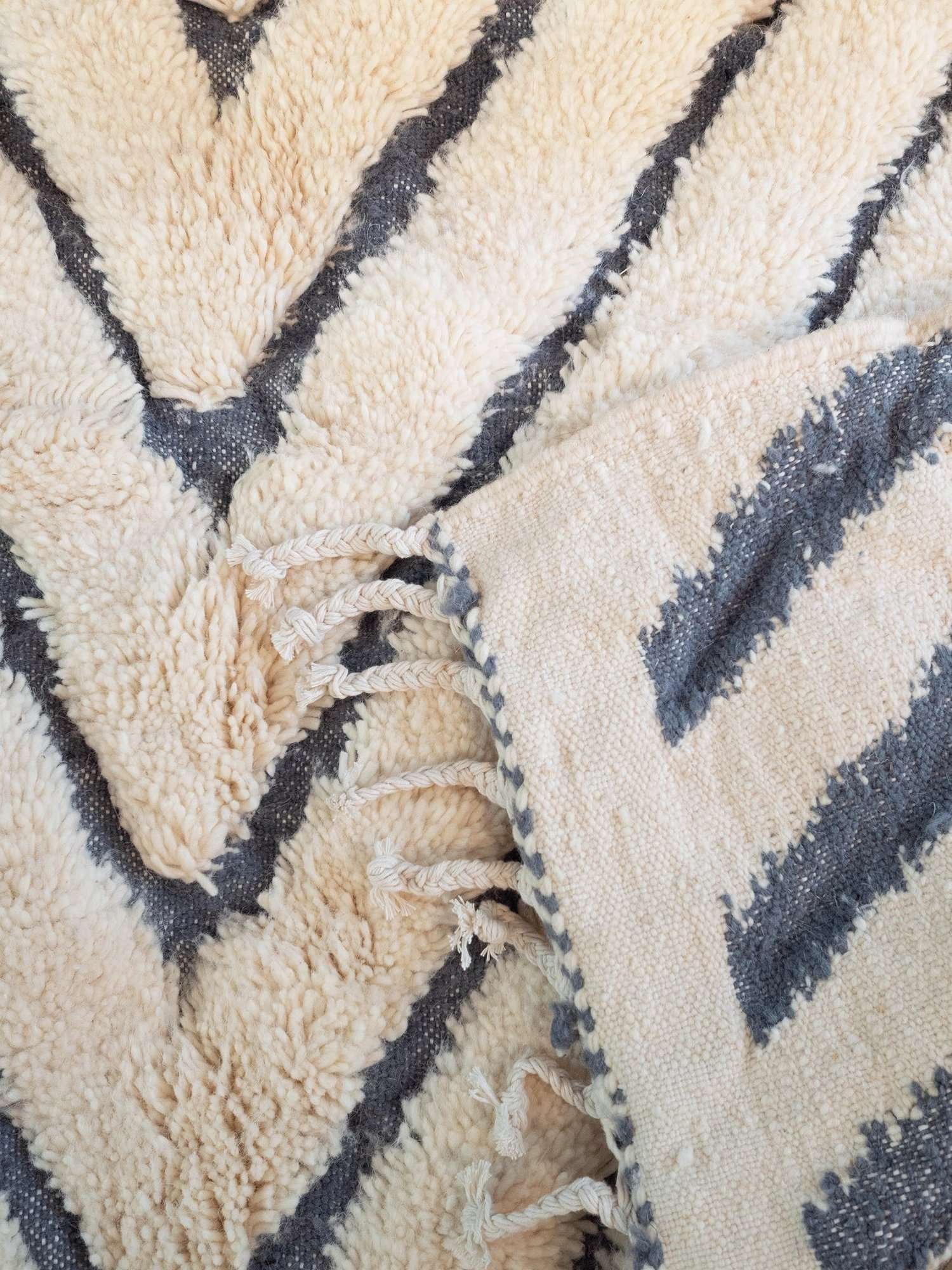 aventyr-moroccan-beni-ourain-wool-rug-antara-5.jpeg