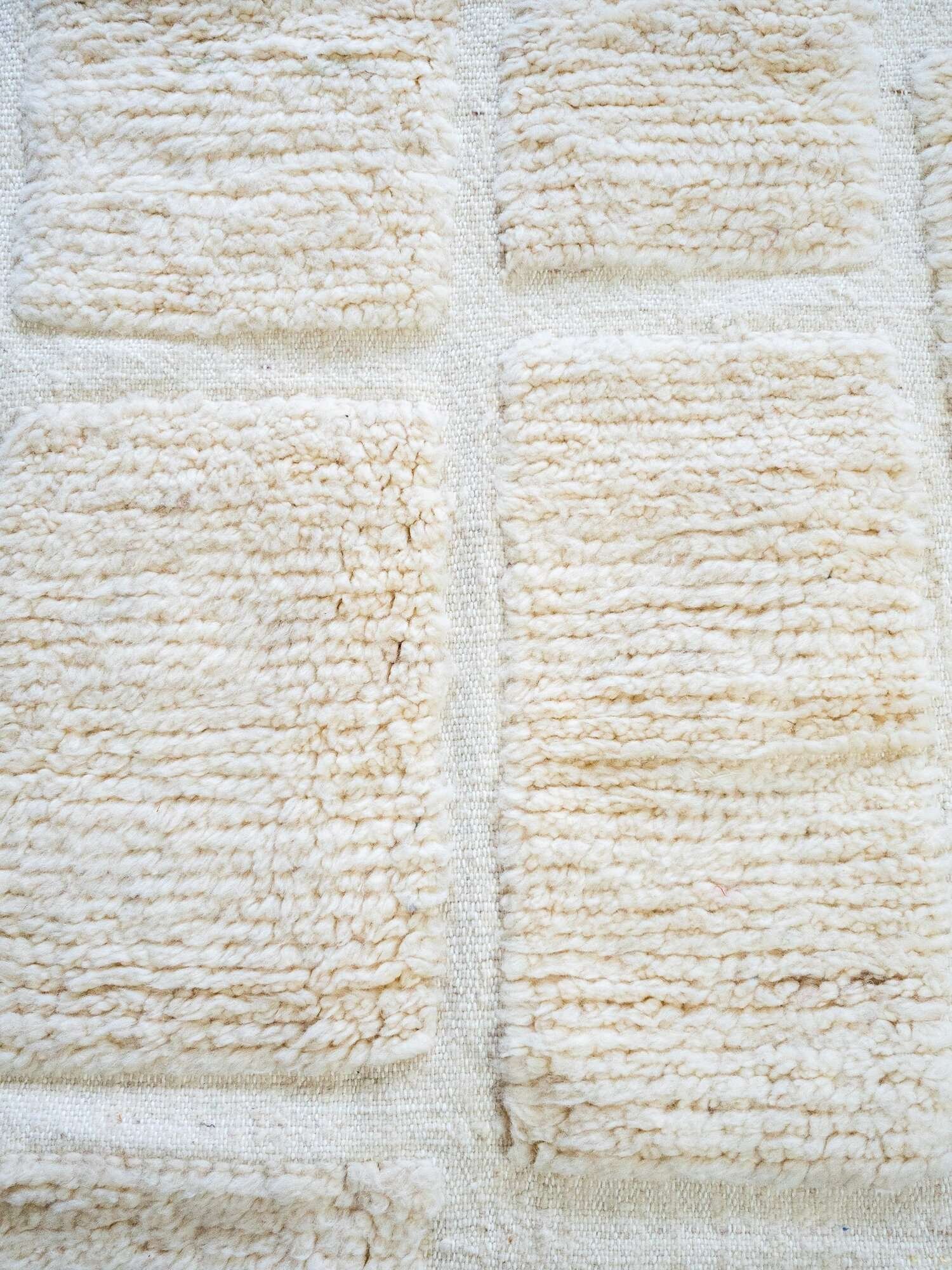 aventyr-moroccan-beni-ourain-wool-rug-nahla-4.jpeg