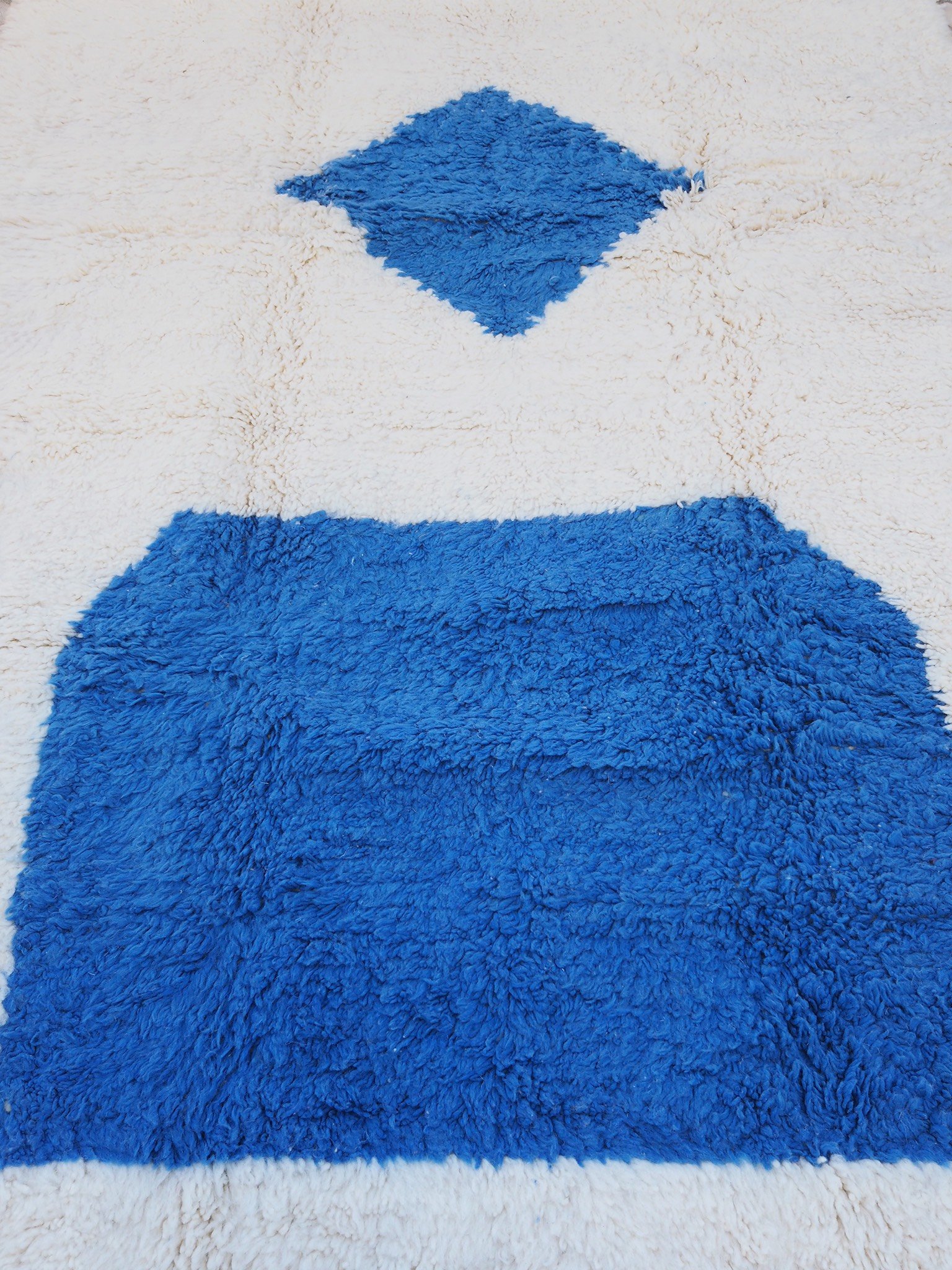 aventyr-moroccan-beniourain-wool-rug-le-bleu-2.jpg
