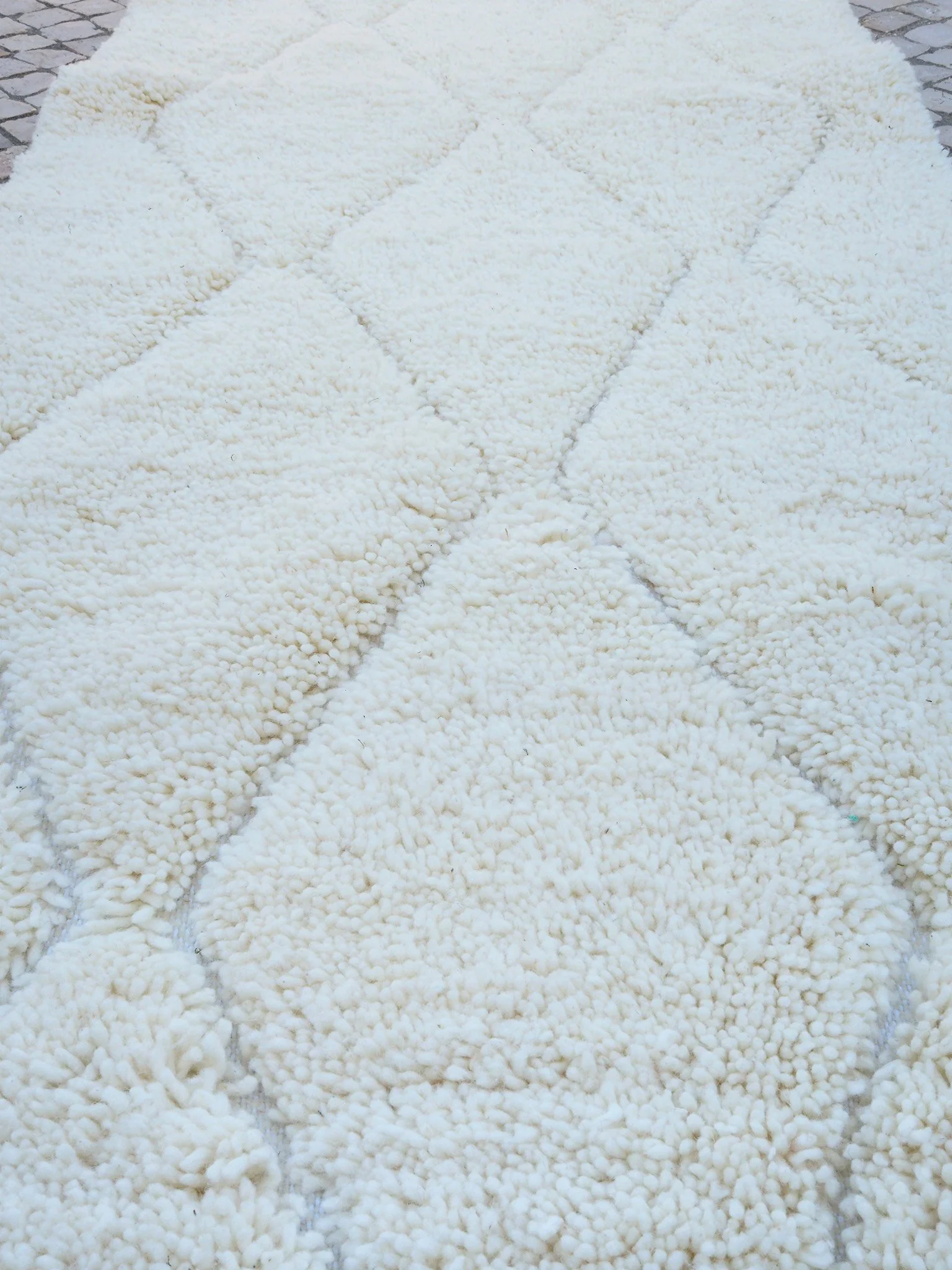 aventyr-moroccan-beniourain-wool-rug-cloud-4.jpg