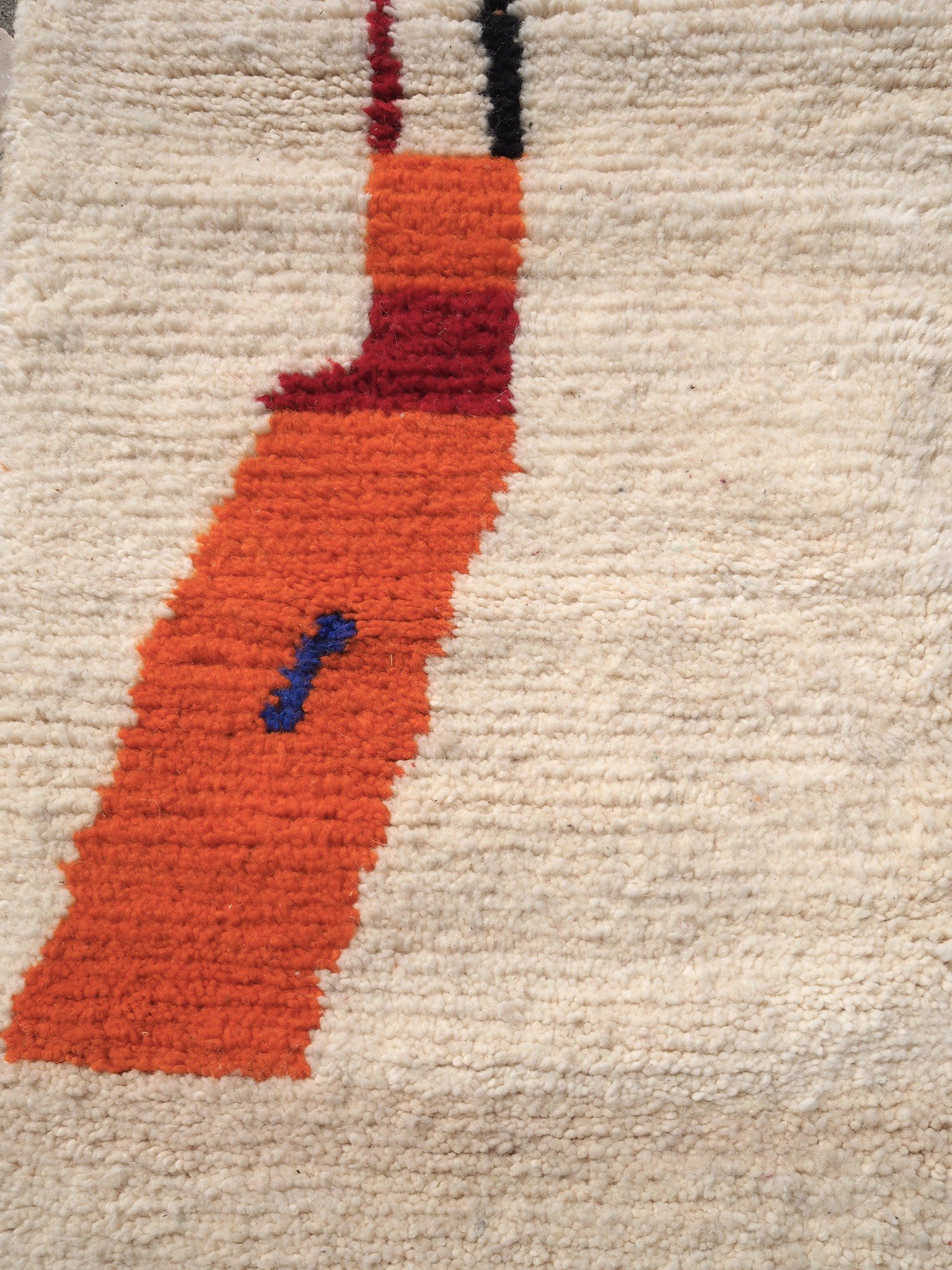 aventyr-moroccan-boujad-wool-rug-mehdi-4.jpg