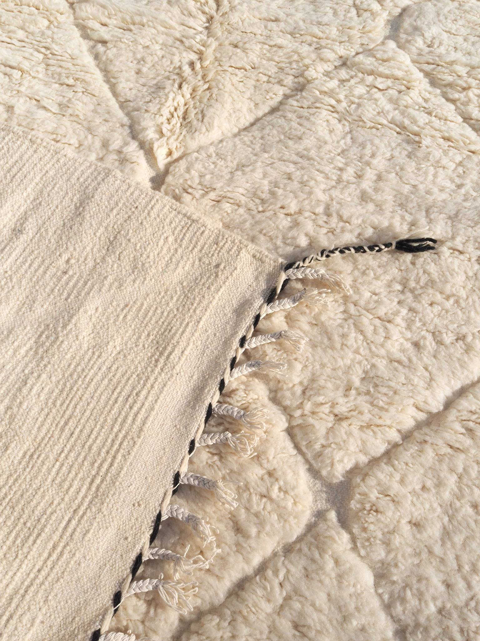 aventyr-moroccan-beniourian-wool-rug-Ismail-4.jpg