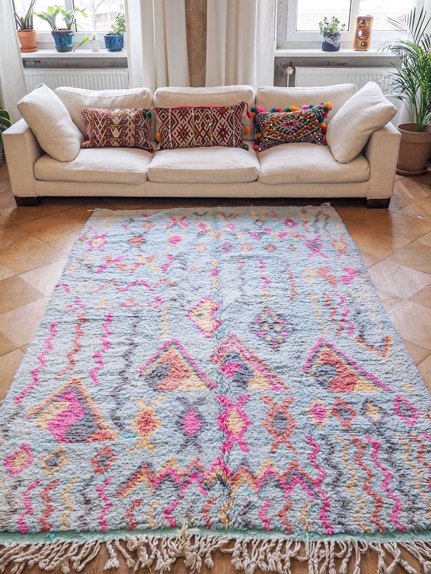aventyr-moroccan-boujad-wool-rug-pink-love-in-the-sky-8.jpeg